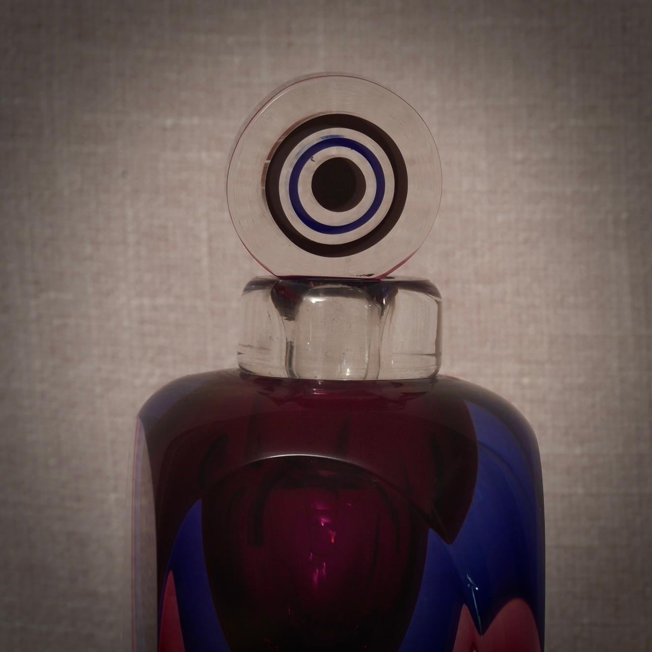 Murano Blau und Rosa Parfümflasche, 1990 im Zustand „Gut“ im Angebot in Roma, Lazio