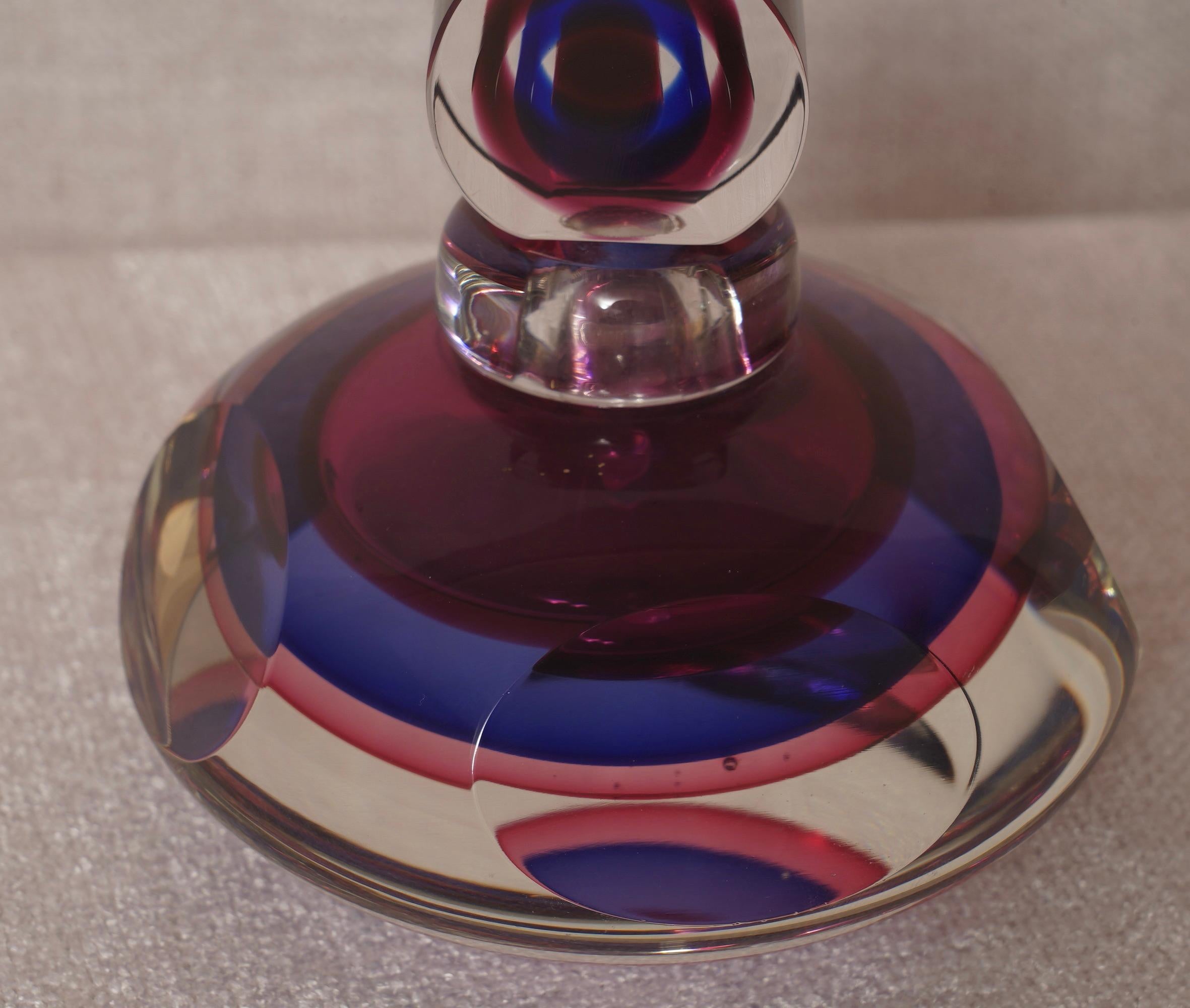 Murano Blau und Rosa Parfümflasche, 1990 (Muranoglas) im Angebot