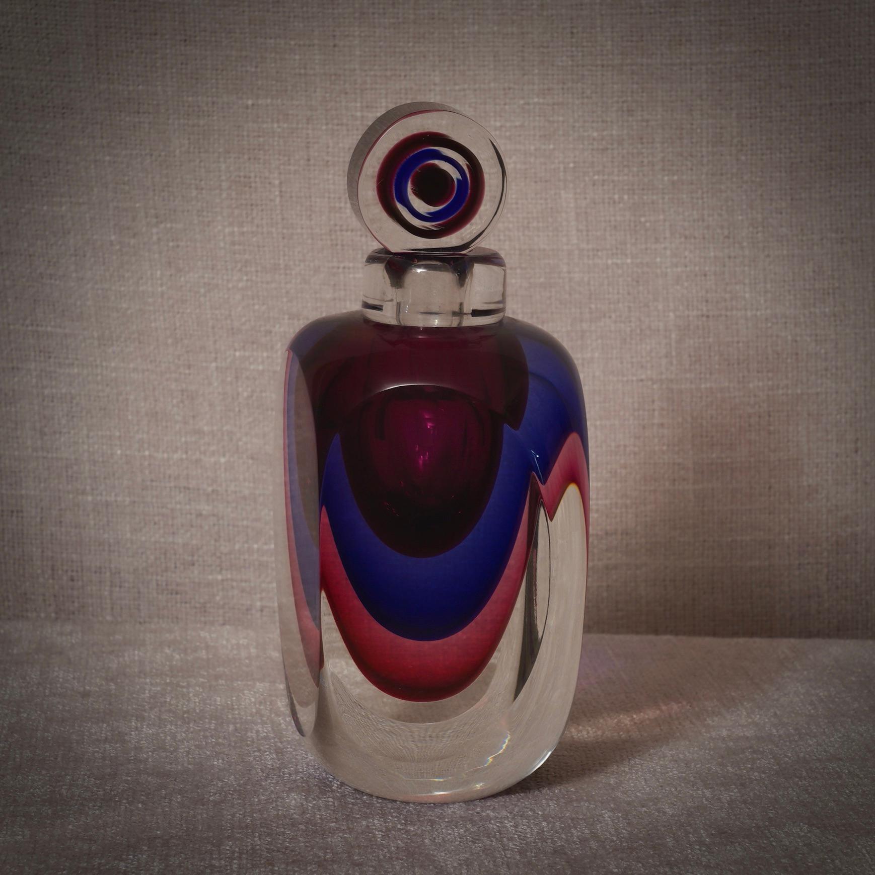 Murano Blau und Rosa Parfümflasche, 1990 im Angebot 1