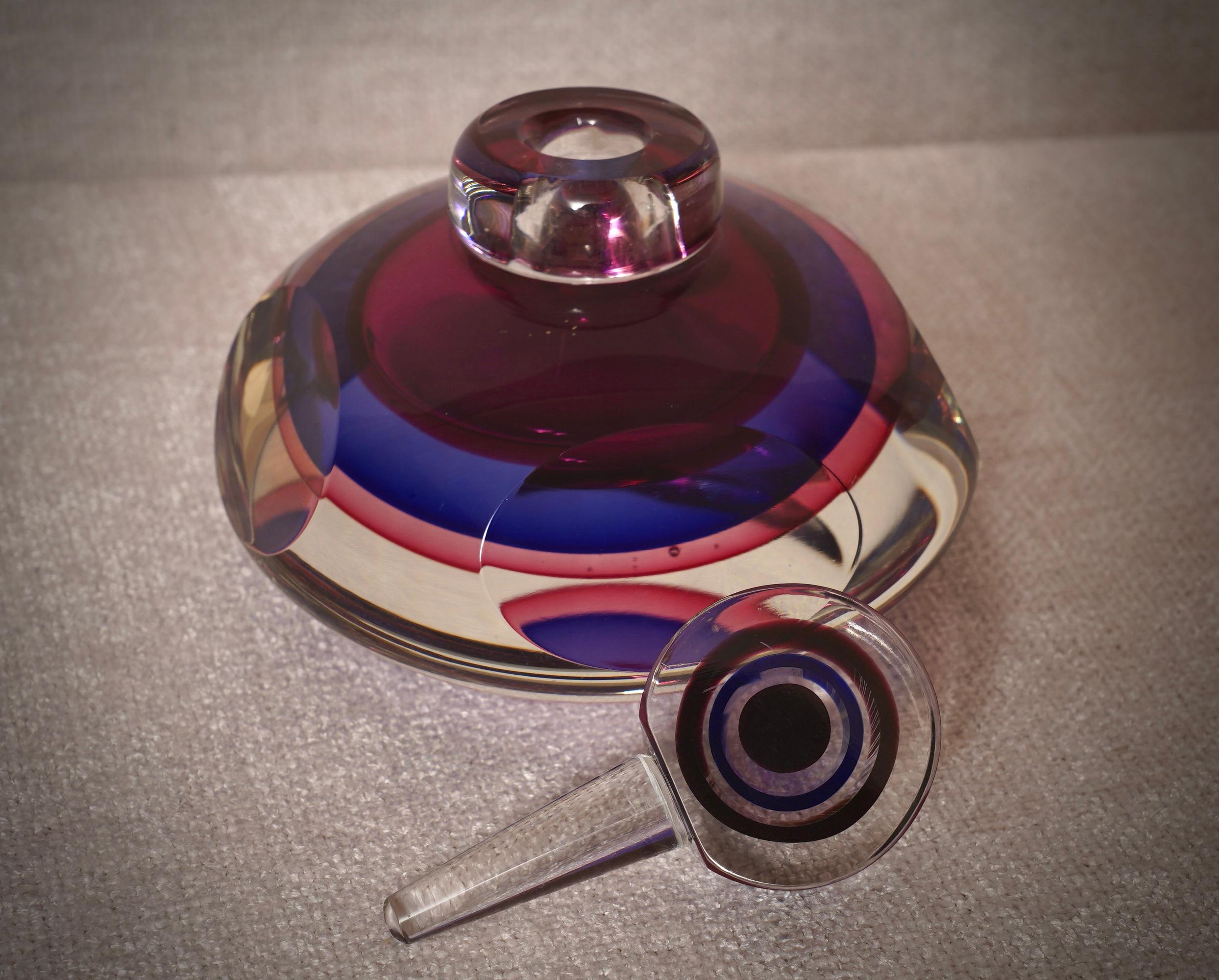 Murano Blau und Rosa Parfümflasche, 1990 im Angebot 1