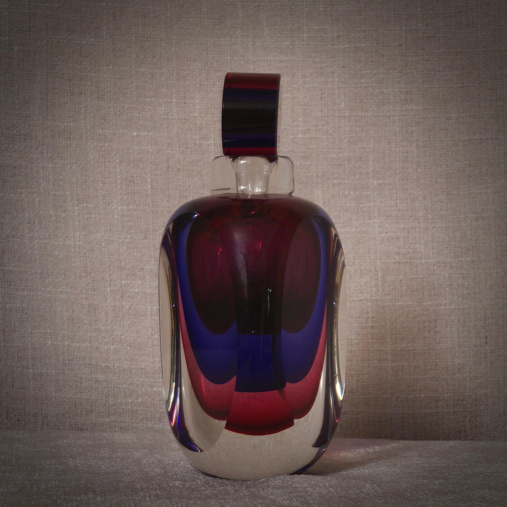Murano Blau und Rosa Parfümflasche, 1990 im Angebot 2
