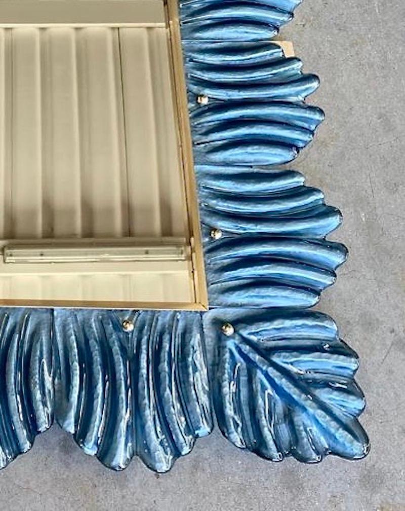 Console/miroir mural mi-siècle en verre de Murano de couleur bleue et laiton, 2020 Bon état - En vente à Rome, IT
