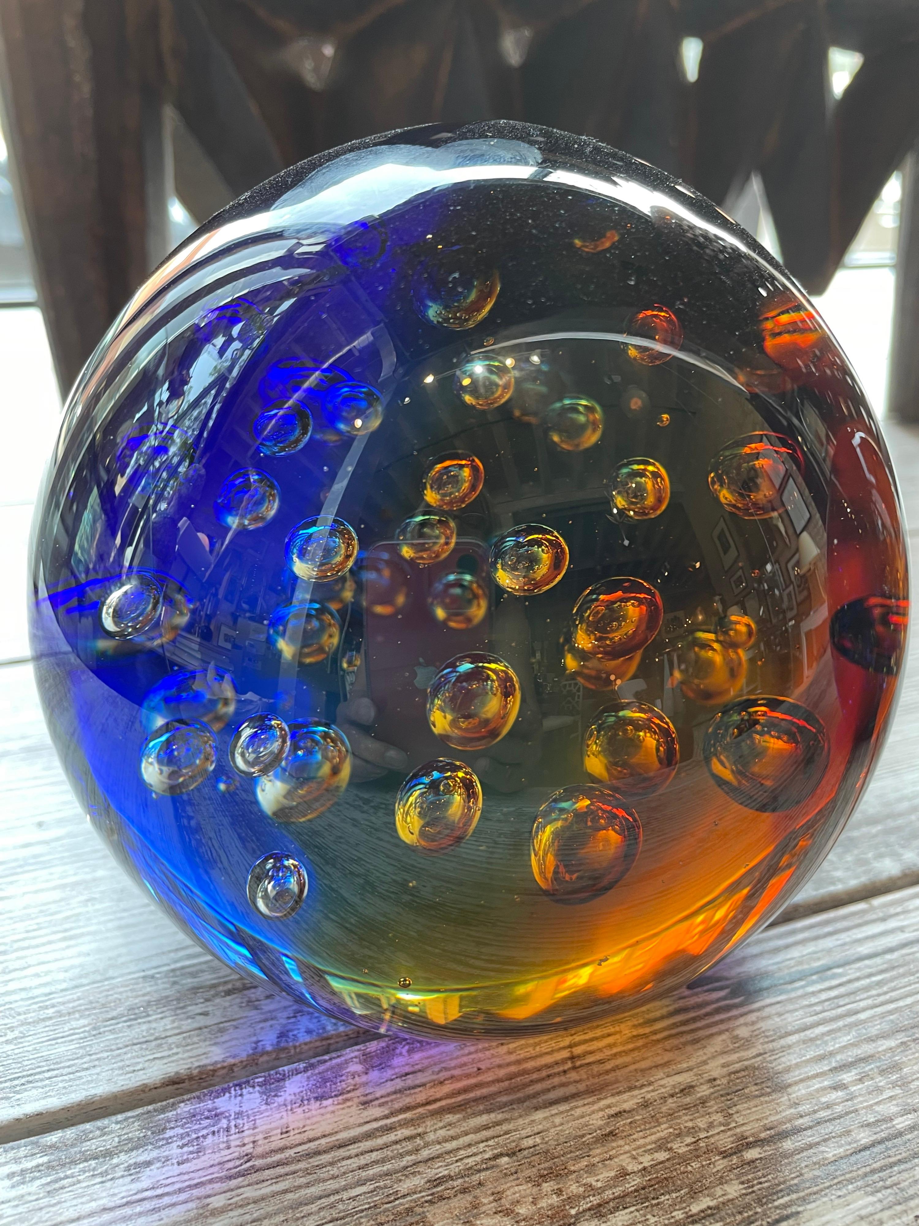 Mid-20th Century Murano Blue and Amber Controlled Bubble Paperweight by Galaxy D’Arte For Sale