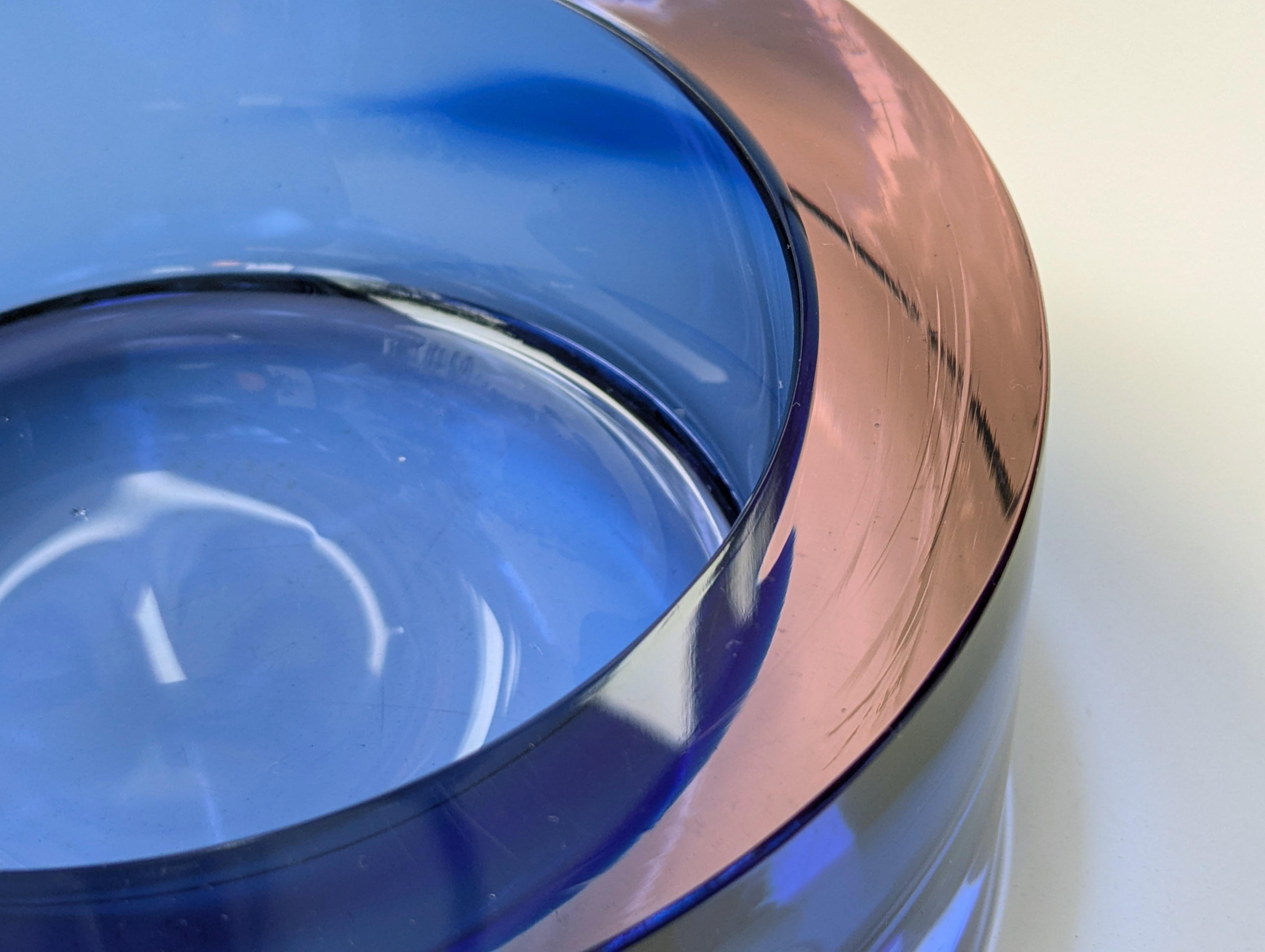 Murano blue & clear sommerso glass centerpiece/bowl by Seguso For Sale 3
