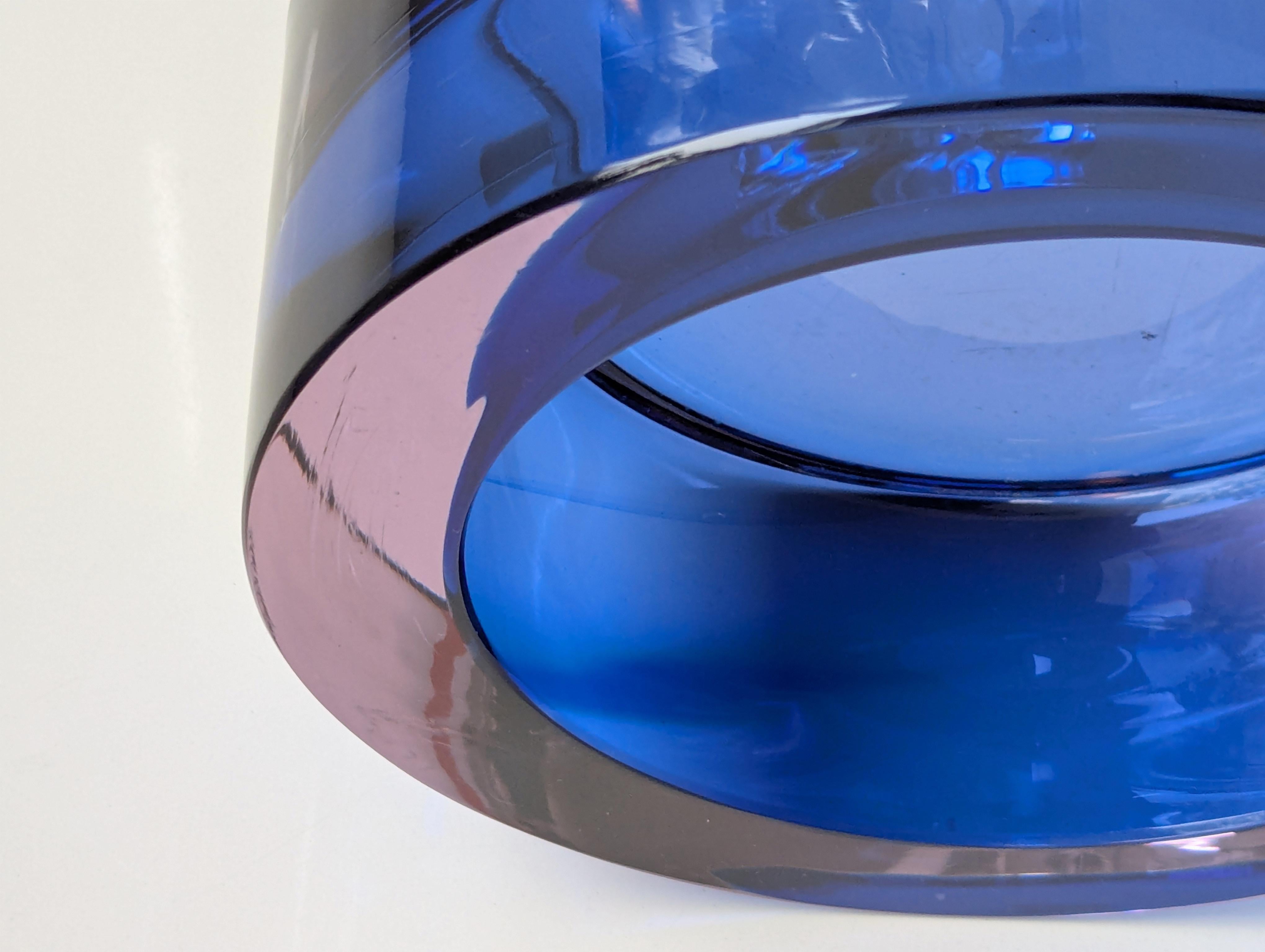 Murano blue & clear sommerso glass centerpiece/bowl by Seguso For Sale 5