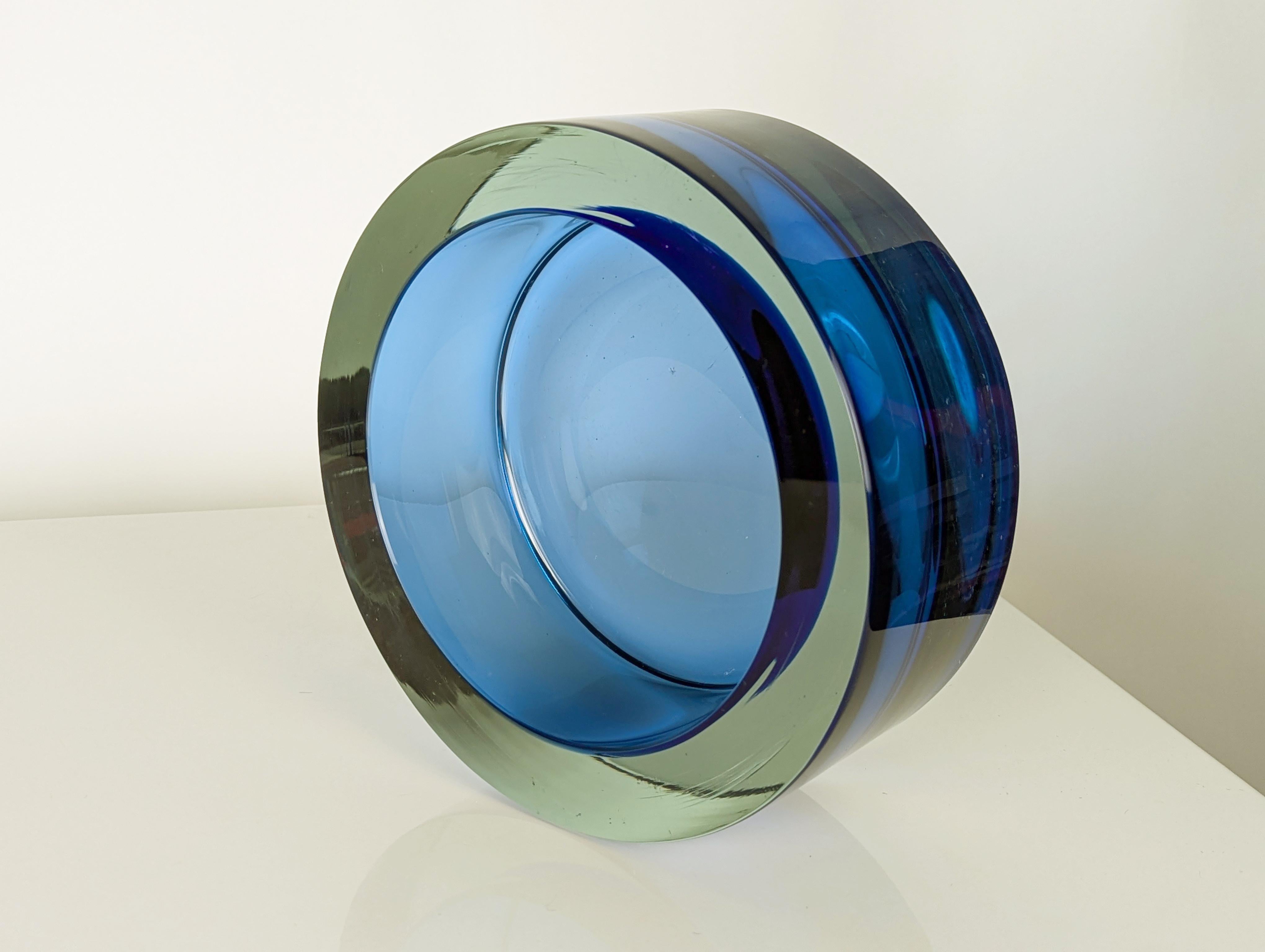 Mid-Century Modern Murano blue & clear sommerso glass centerpiece/bowl by Seguso For Sale