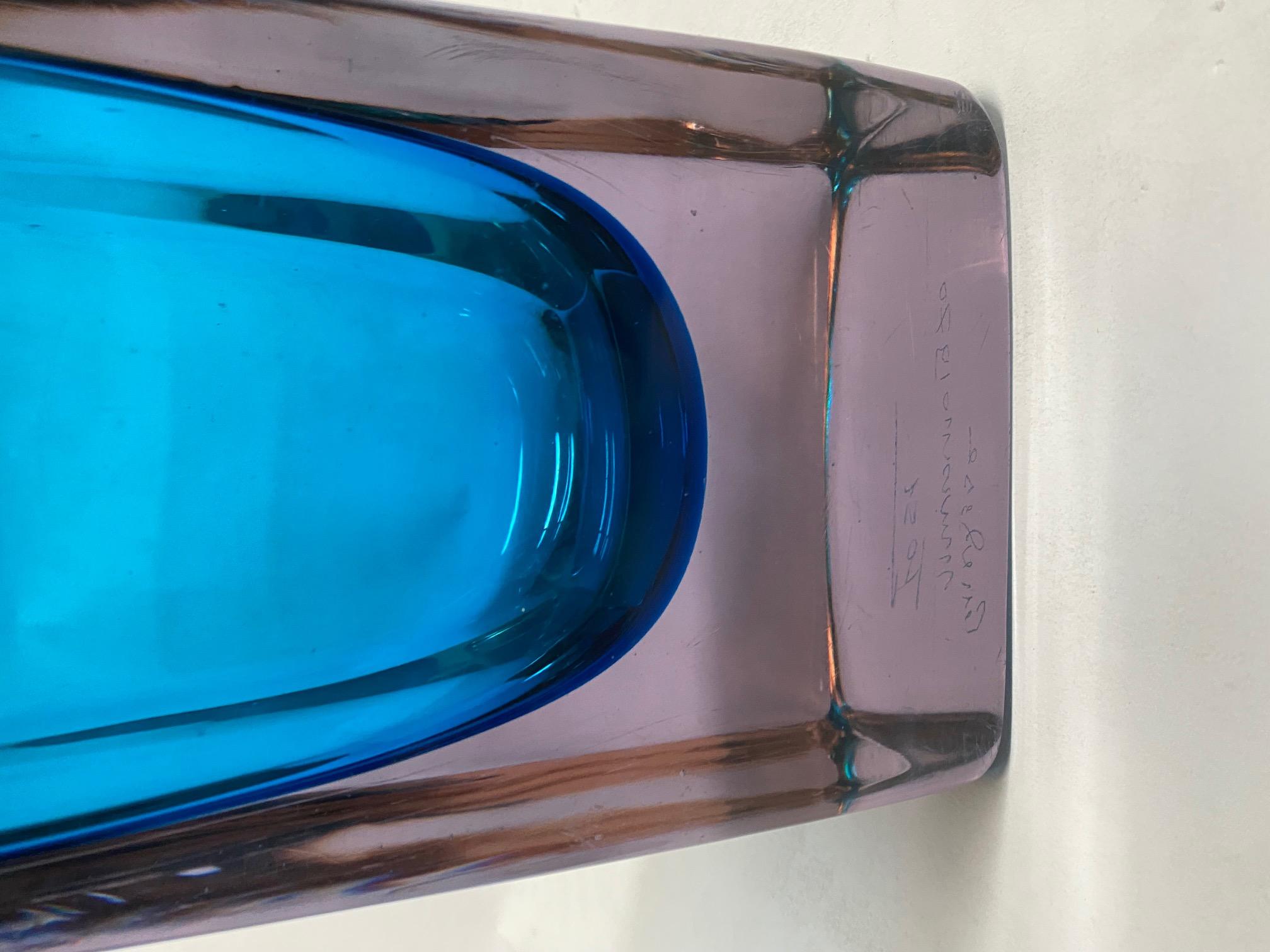 Murano Blue Glass “Sommerso” Vase by Fabio Tosi for Cenedese For Sale 6