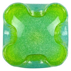 Dekorativer Aschenbecher aus italienischem Muranoglas in Blau und Grün mit Pulegoso-Blasen
