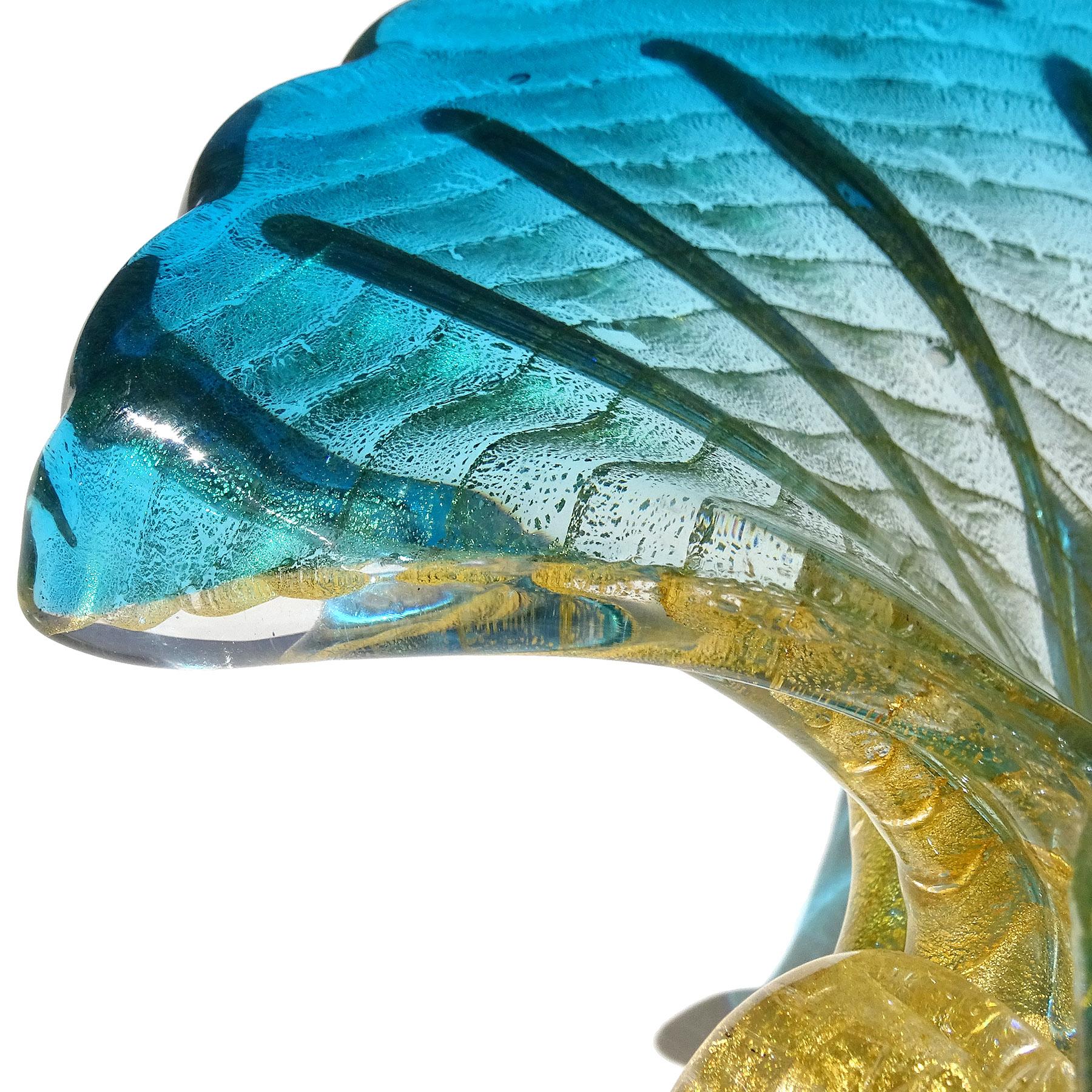 Cuenco de concha de Murano de vidrio artístico italiano con borde azul y motas doradas en Bueno estado para la venta en Kissimmee, FL