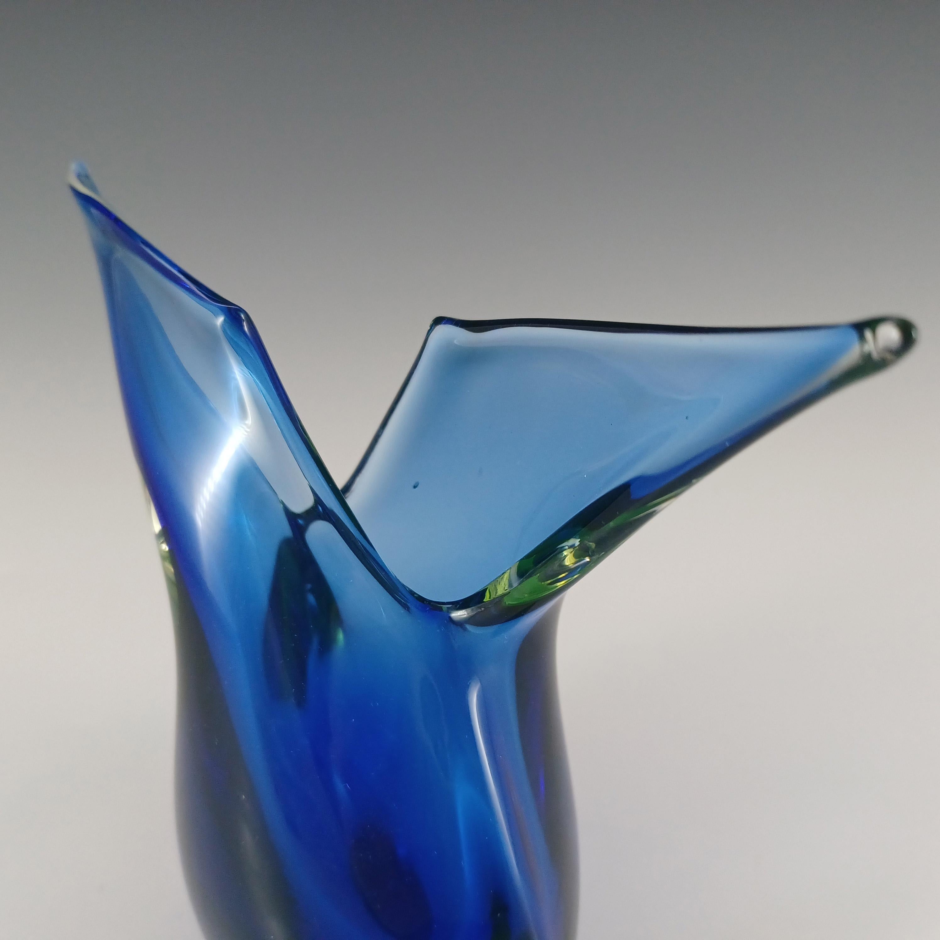 Murano Blue & Uranium Green Sommerso Glass Venetian Vase For Sale 1