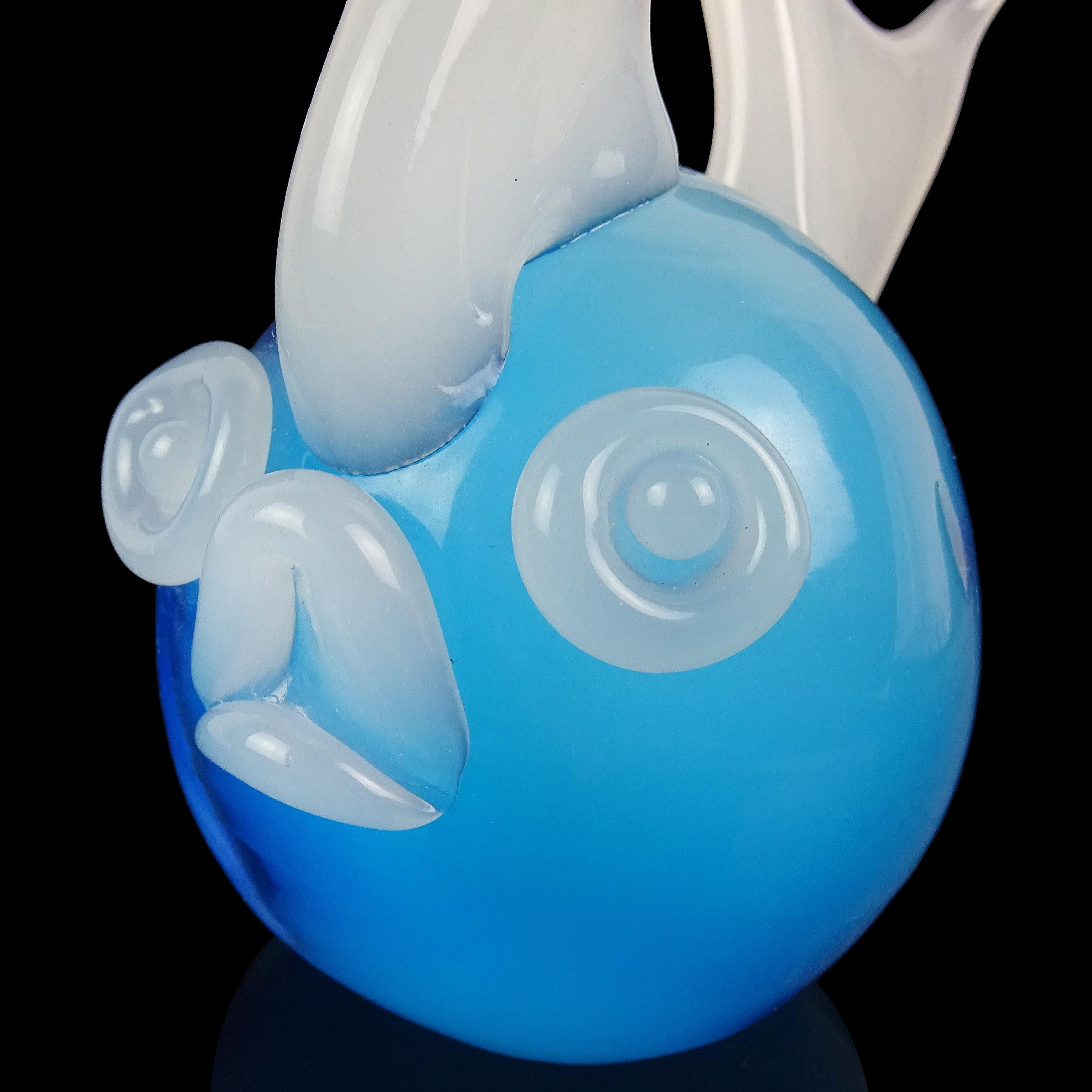 Murano Blue White Opalescent Italian Art Glass Fish Figure Paperweight Sculpture For Sale 1