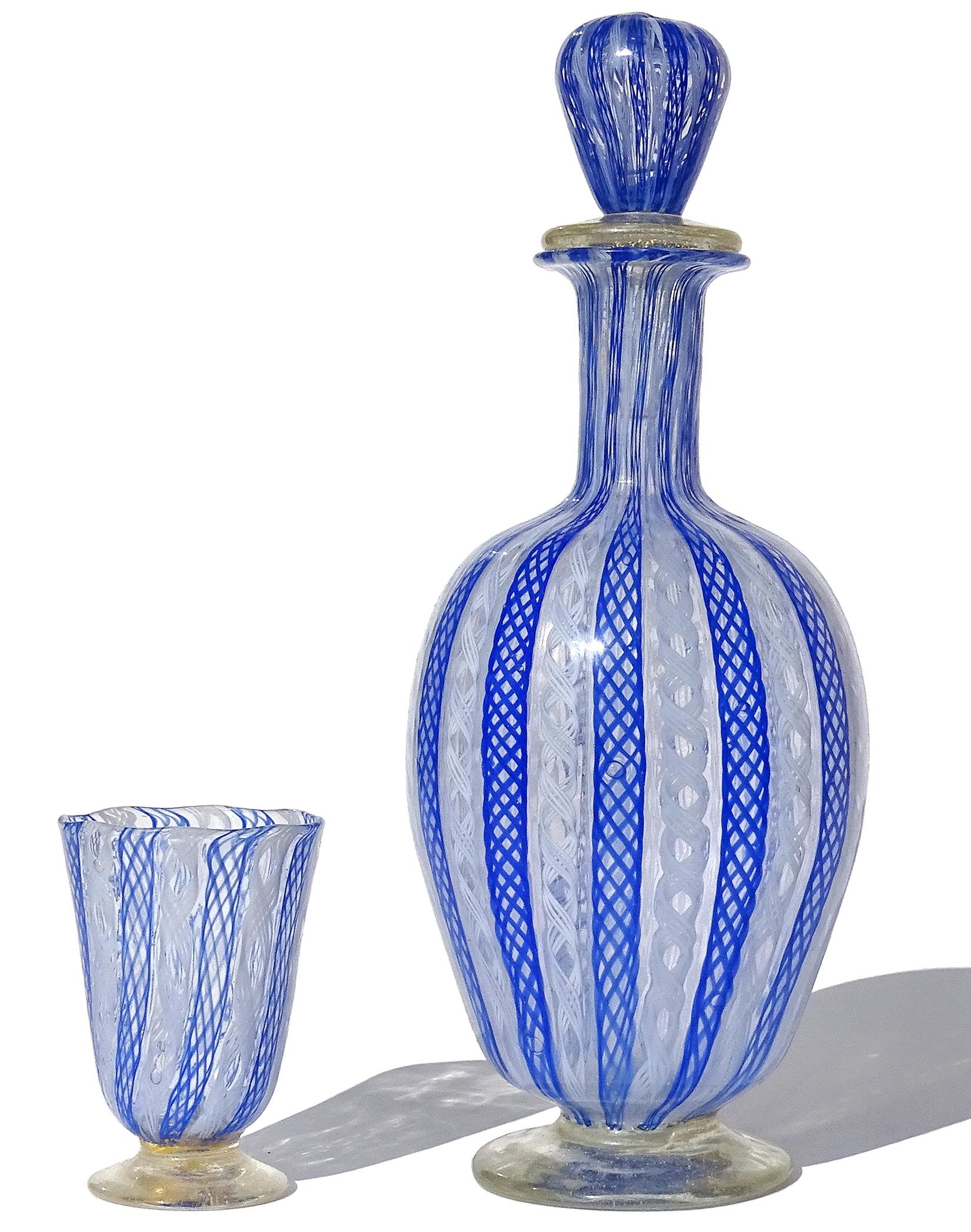 Murano Blue White Zanfirico Ribbons Italian Art Glass Decanter Shot Glasses Set In Good Condition For Sale In Kissimmee, FL