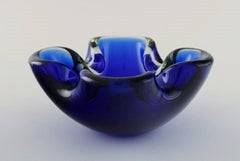 Bol de Murano en verre d'art soufflé à la bouche bleu Design italien, années 1960