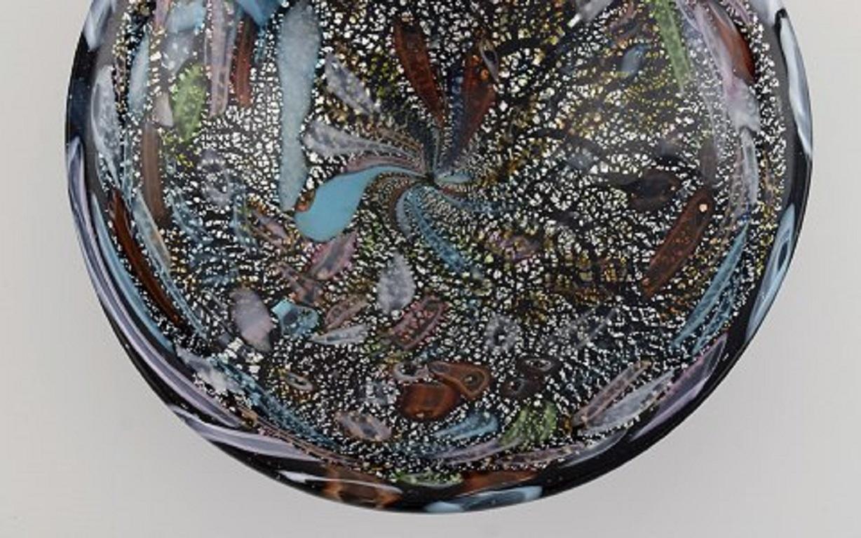 Murano Bowl in Colorful Mouth-Blown Art Glass, Italian Design, 1960s In Excellent Condition For Sale In Copenhagen, DK