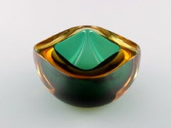 Murano Bowl in Green and Amber Colored Mouth-Blown Art Glass, Italian Design