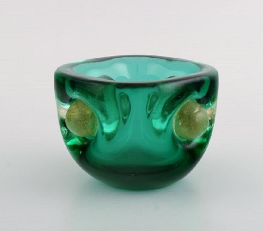 Mid-Century Modern Murano Bowl in Green and Gold-Colored Mouth-Blown Art Glass, 1960s