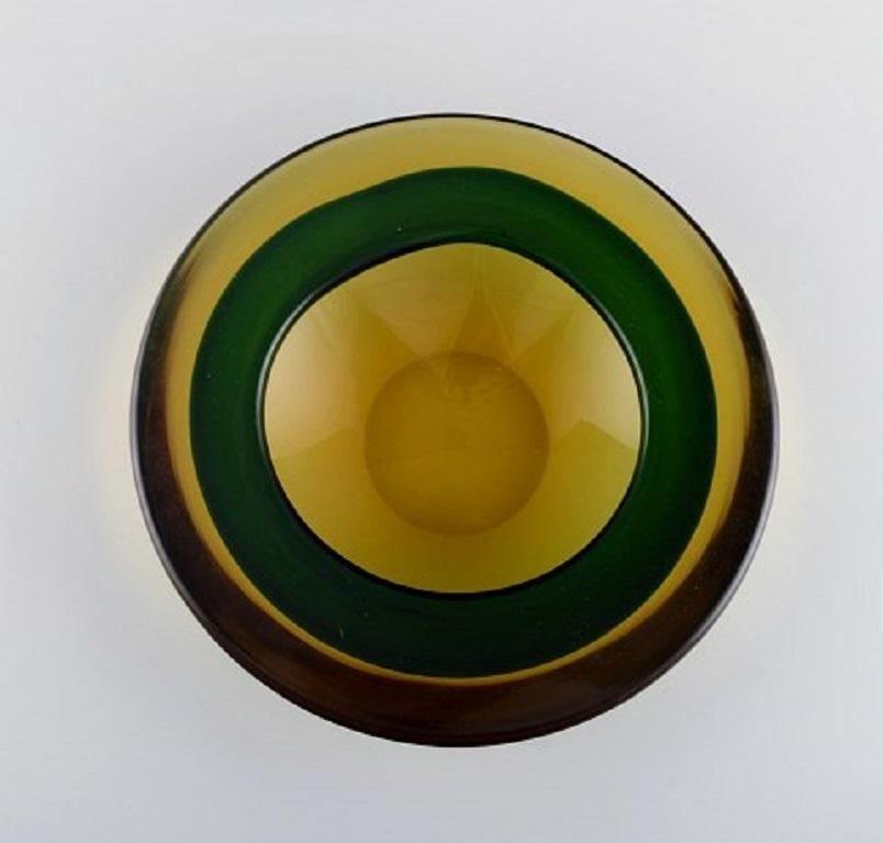 Mid-Century Modern Murano Bowl in Mouth-Blown Art Glass in Amber and Green-Yellow Shades, 1960s For Sale