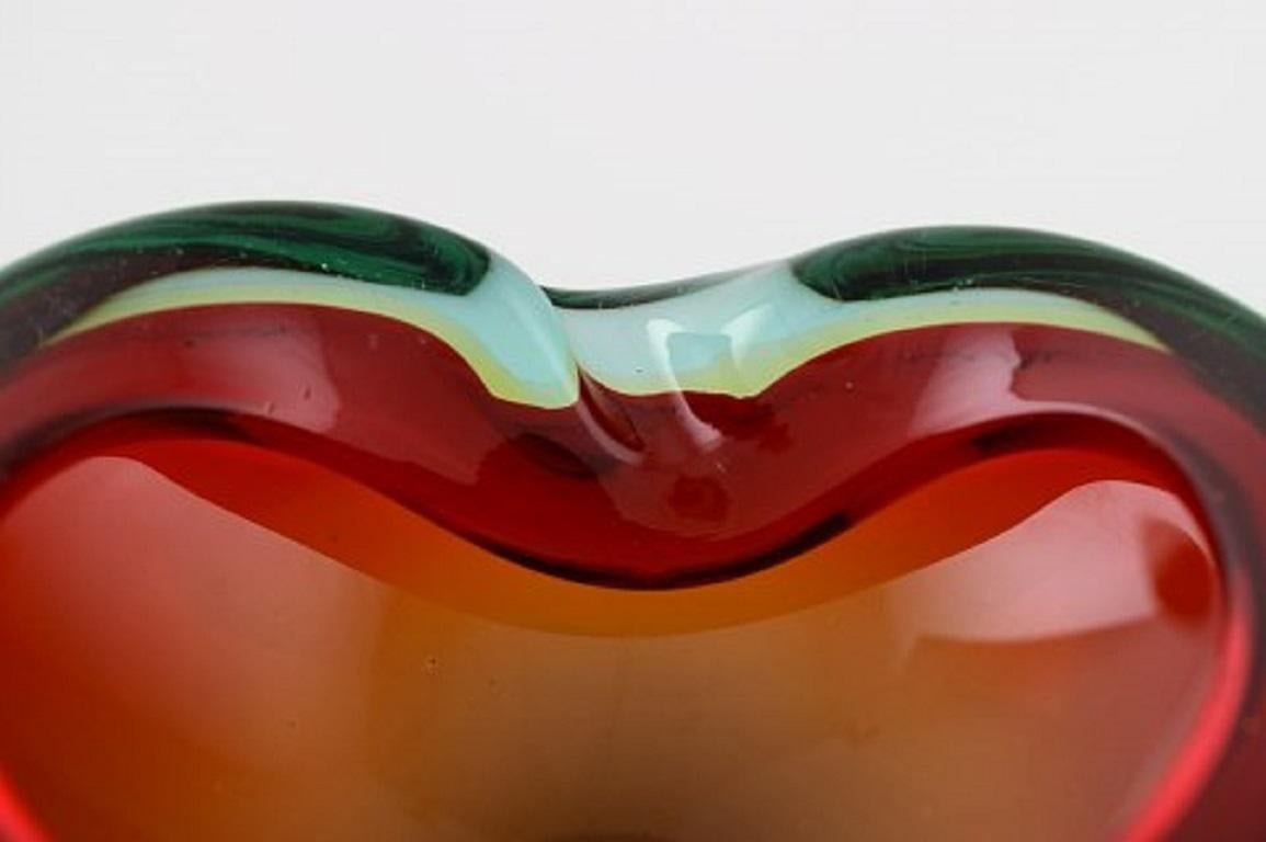 Mid-20th Century Murano Bowl in Mouth Blown Art Glass, Italian Design, 1960s