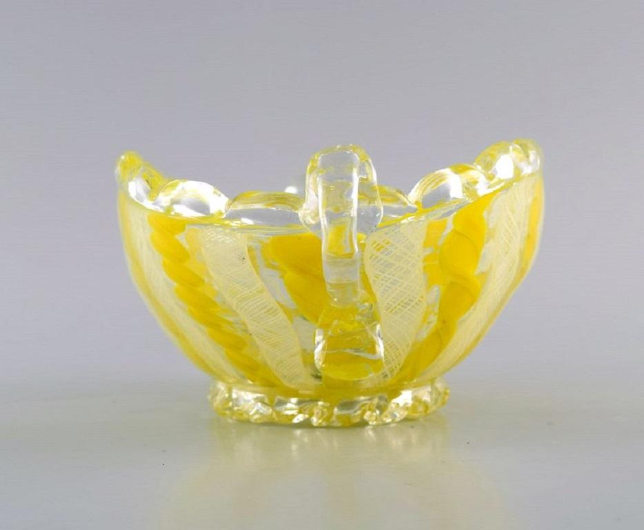 Murano Bowl with Handles in Mouth-Blown Art Glass, 1960s In Excellent Condition For Sale In Copenhagen, DK