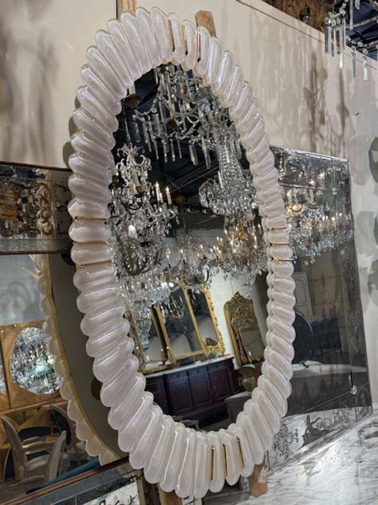 Murano Bubble Mirror In Good Condition For Sale In Dallas, TX
