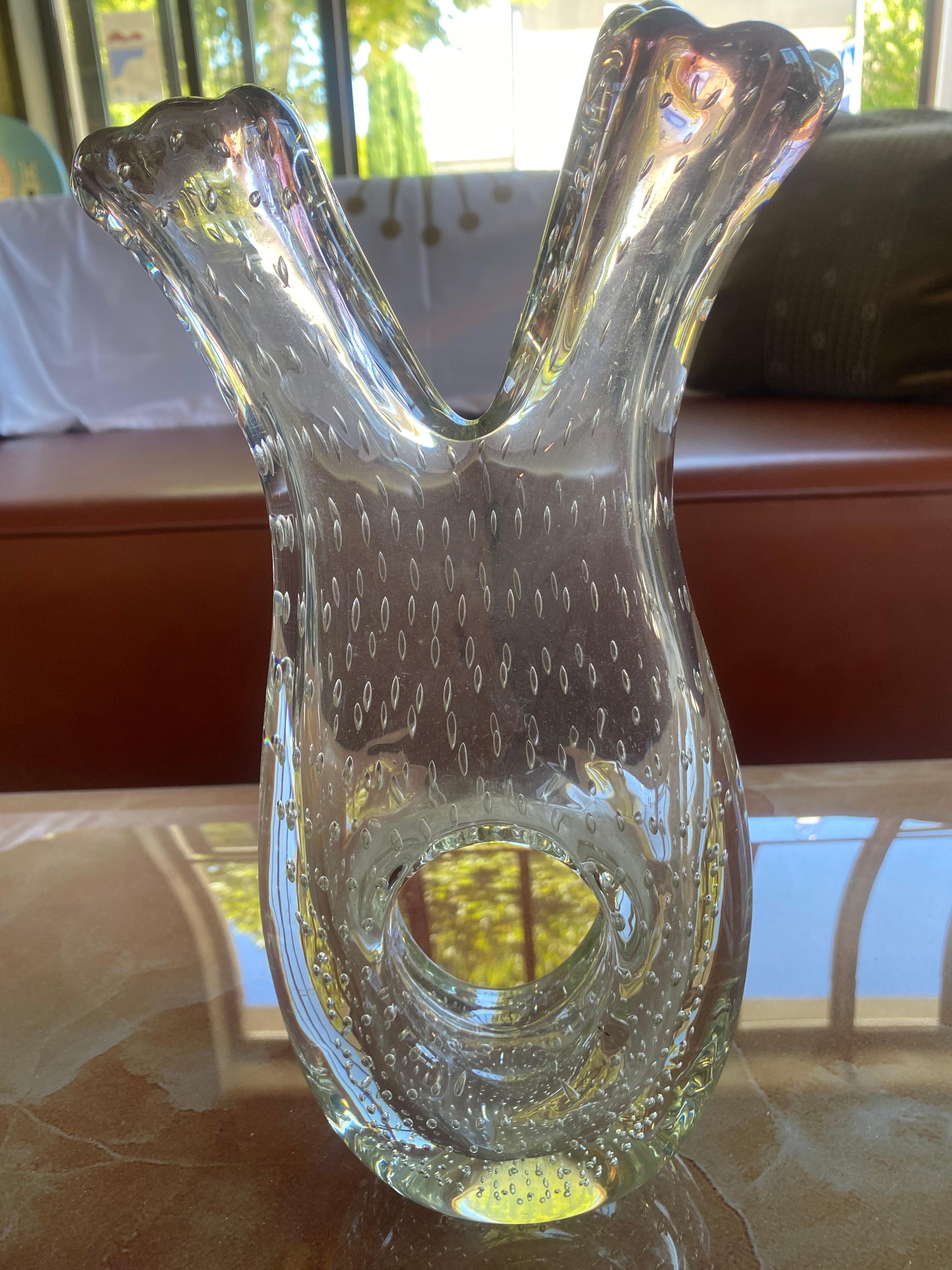 Italian Murano Bubbled glass vase Transparent with purple reflections on both necks 1978 For Sale
