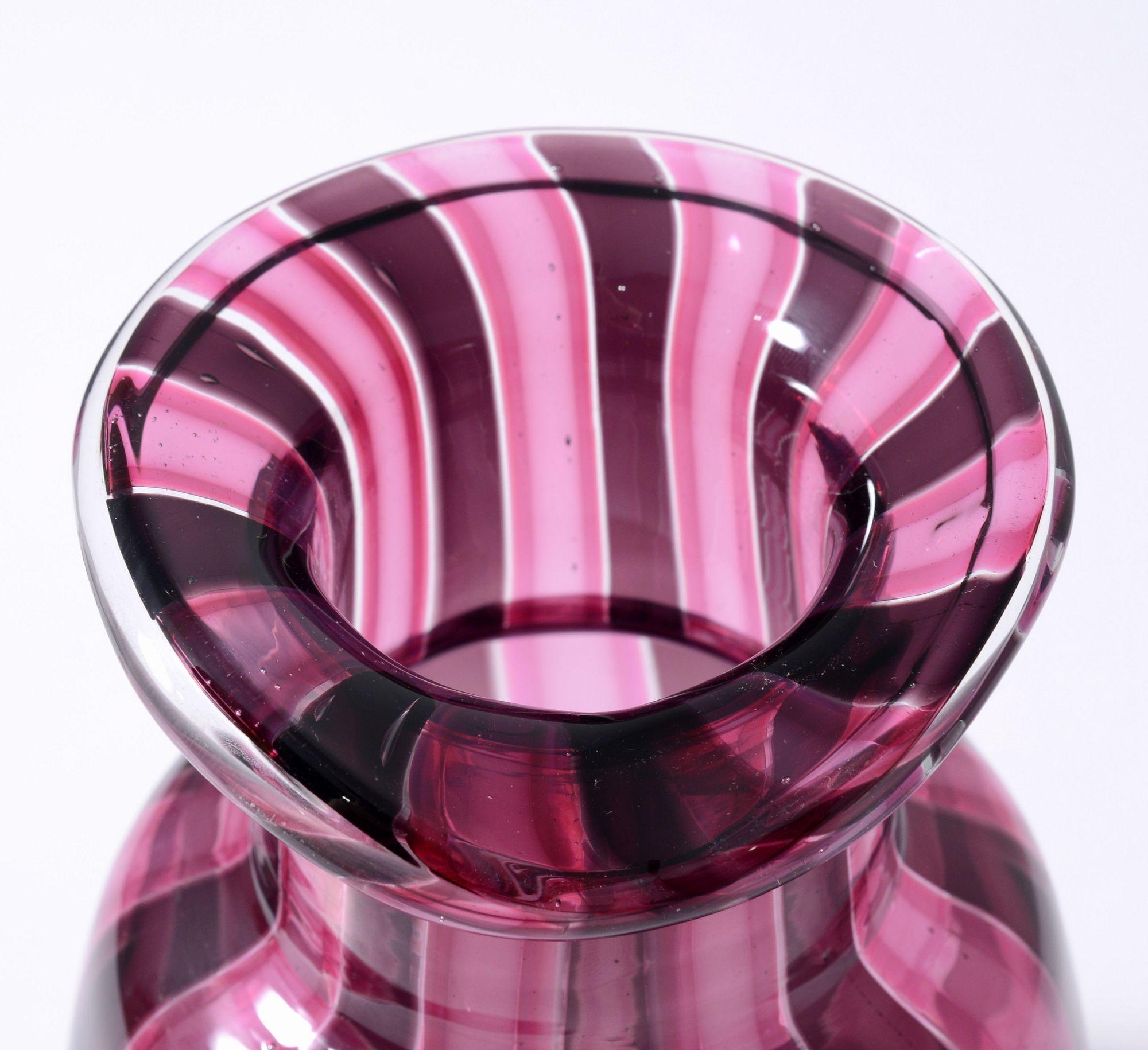 Vetro soffiato Bottiglia / Decanter CANNE a FACE di Murano Attribuito a Fulvio Bianconi in vendita