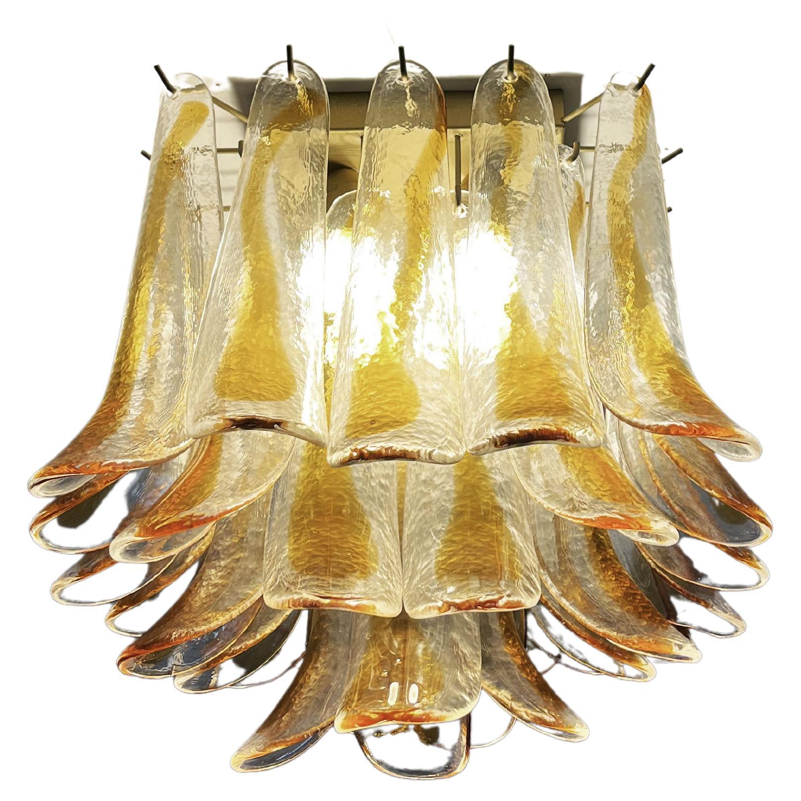 Plafonnier de Murano - 32 pétales de verre ambré et transparent