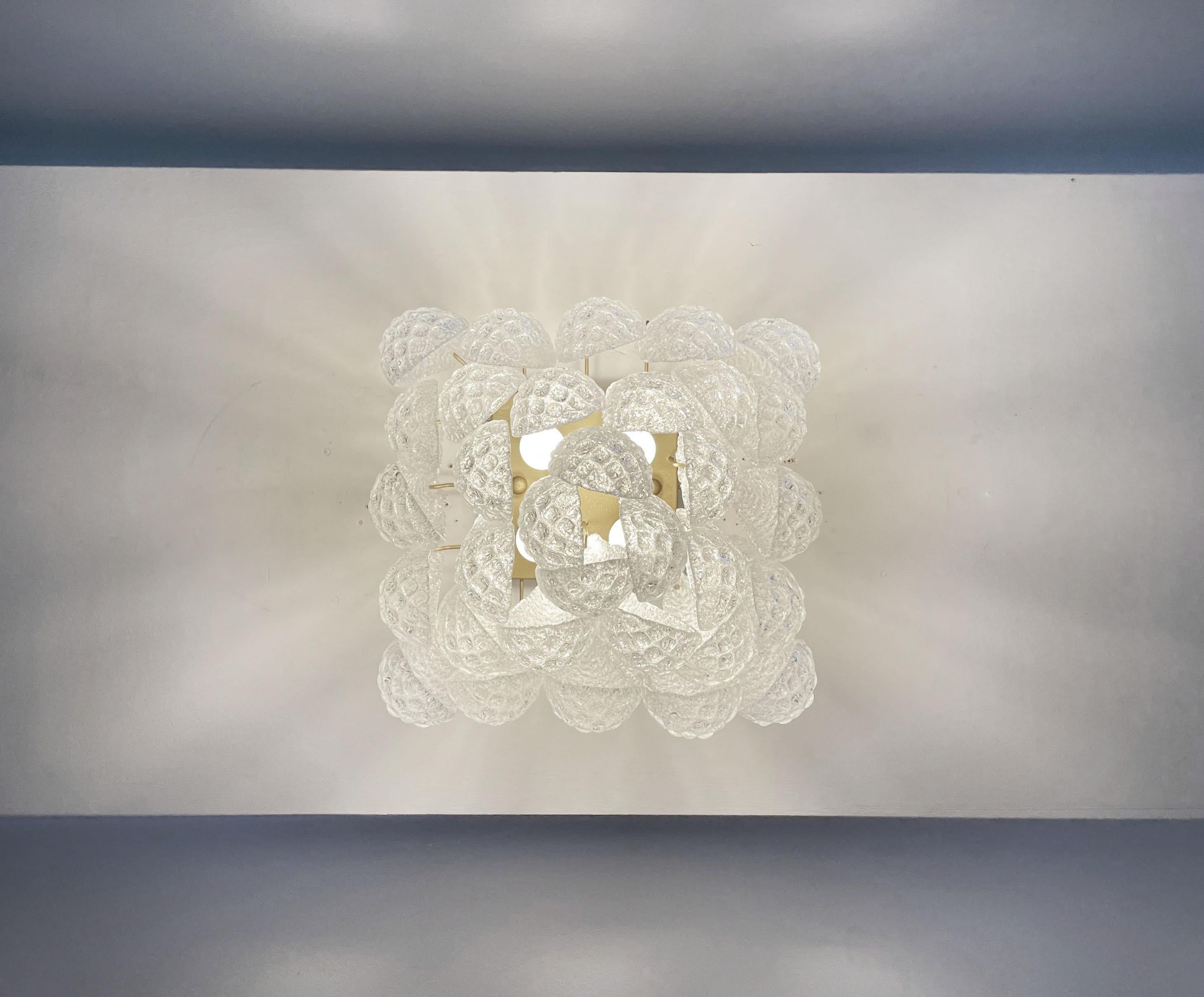 Murano Ceiling Lamp, 32 Clear Glass Petal Drops 4