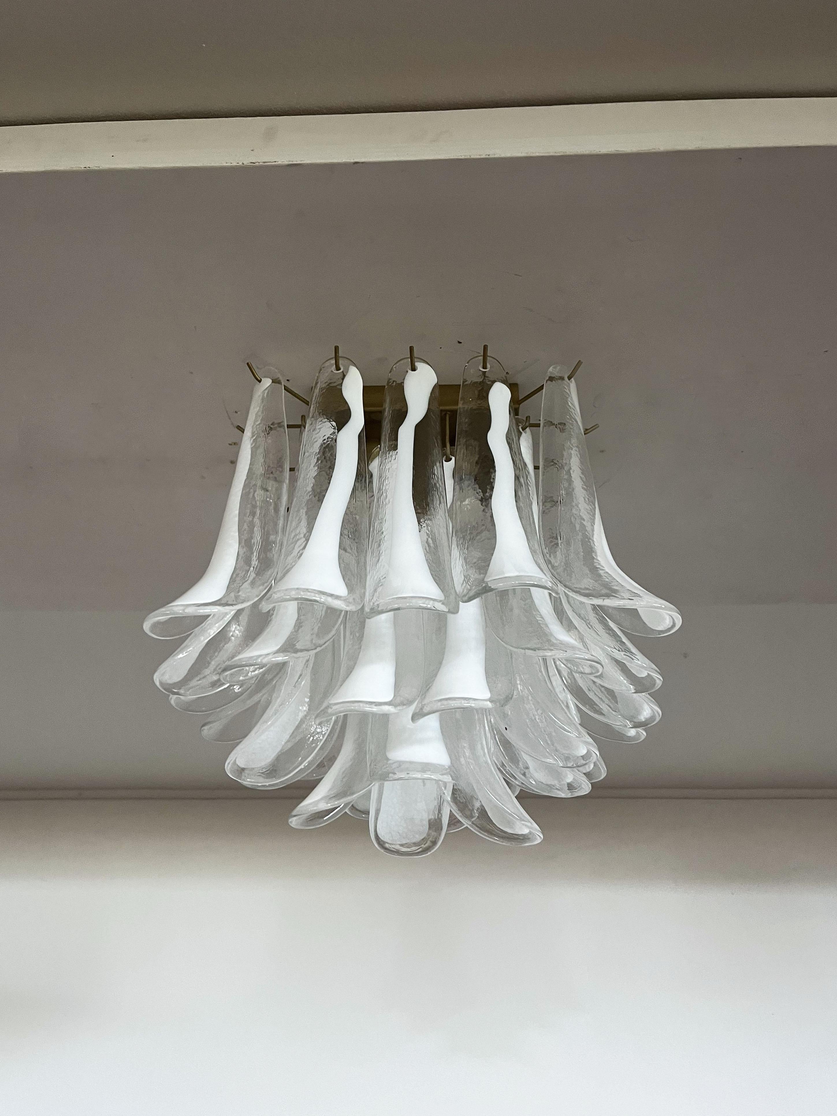 Murano Ceiling Lamp, 32 Lattimo and Clear Glass Petals For Sale 3