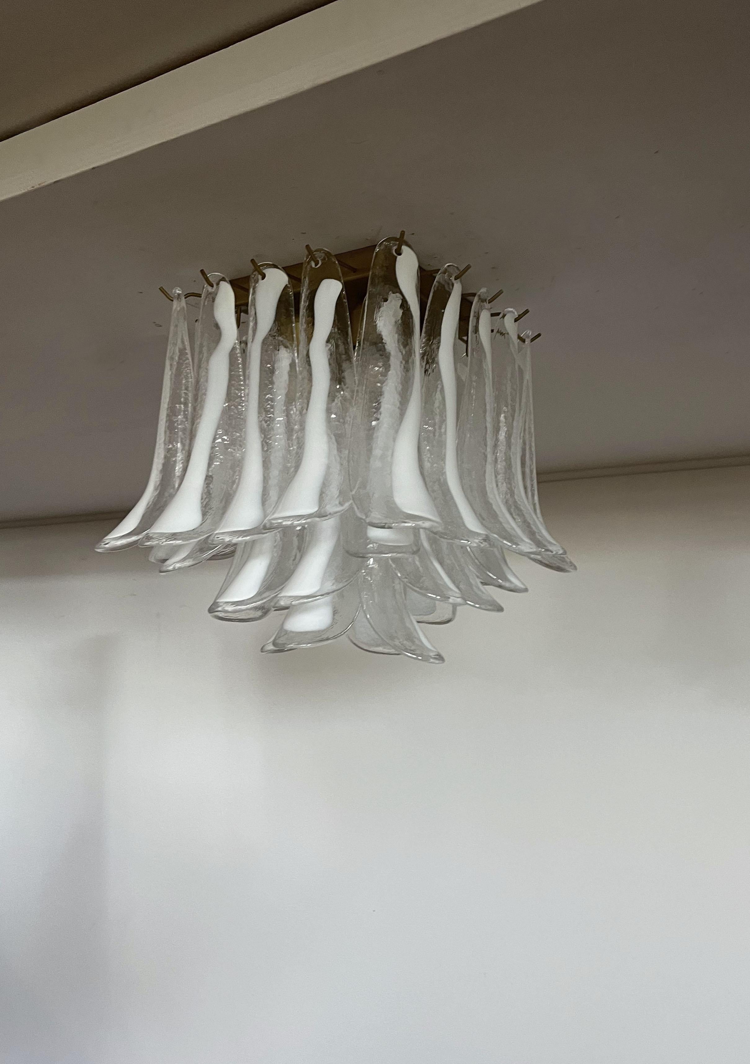 Murano Ceiling Lamp, 32 Lattimo and Clear Glass Petals For Sale 4