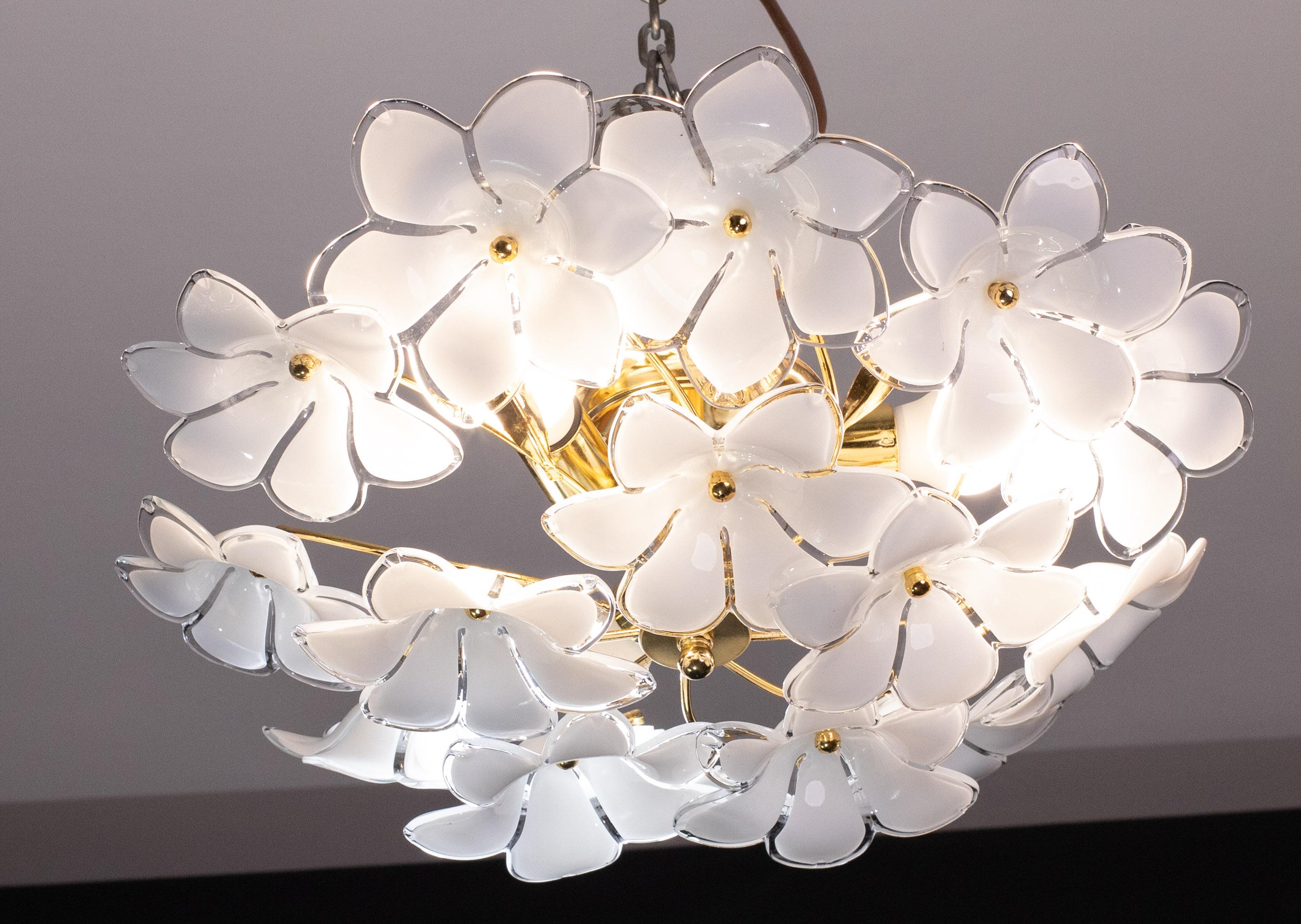 Lámpara de techo de Murano Flores blancas, 1970 en venta 2