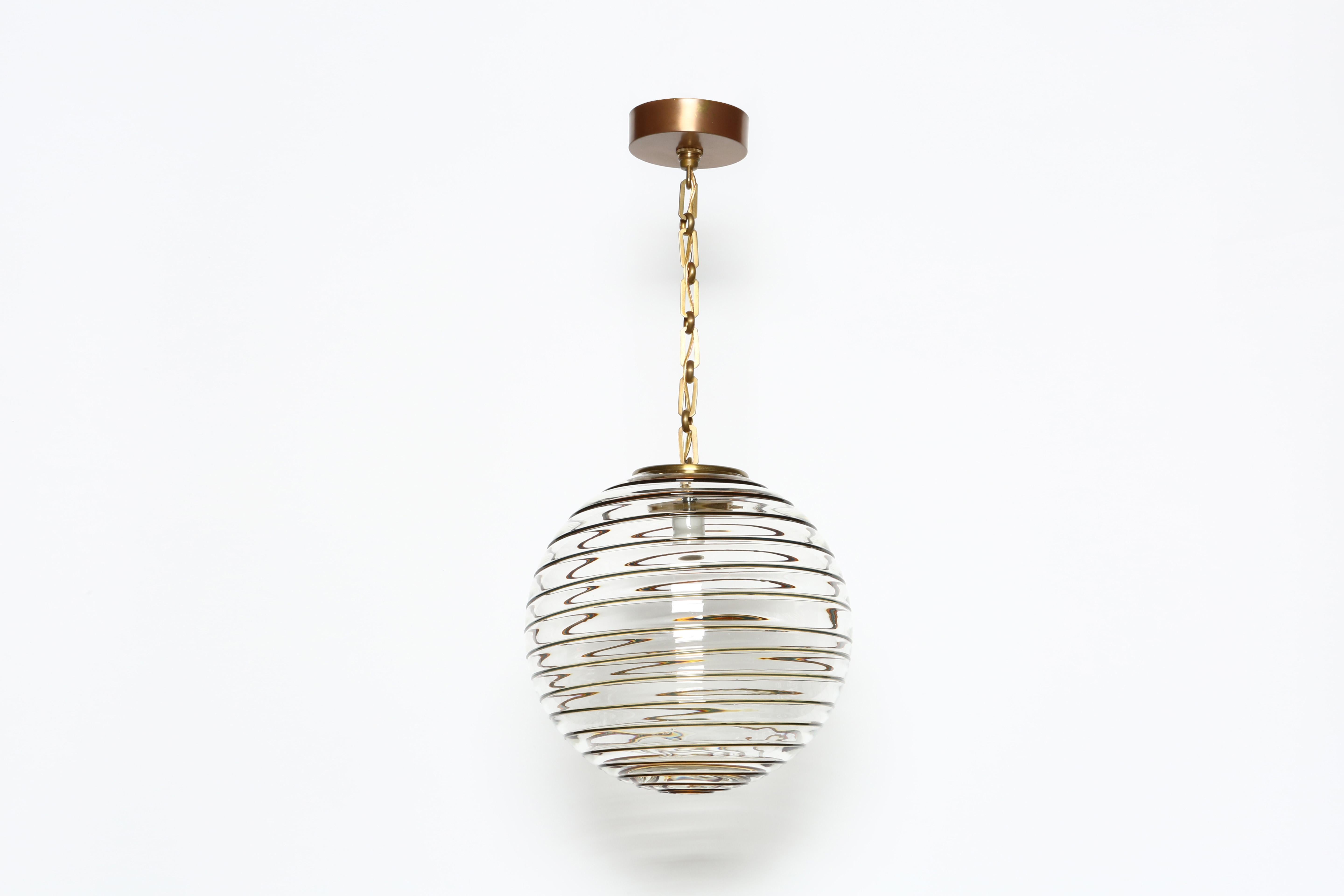 Murano ceiling pendant.
Italy, 1960s.
Rewired for US.
Height adjustable.