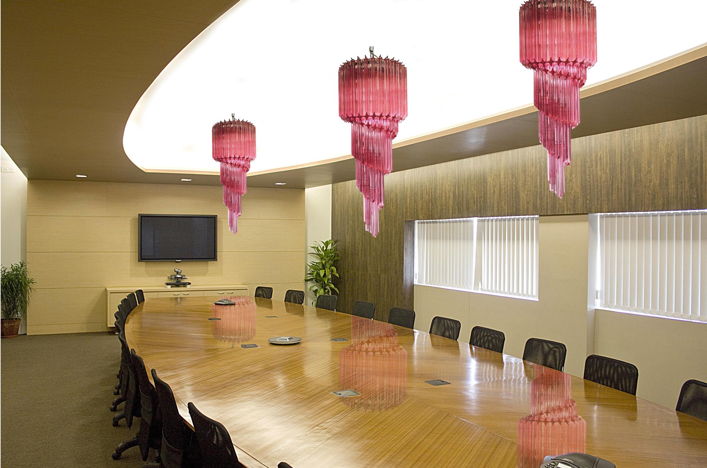 Pair Murano Chandeliers Crystal Pink Prism, Murano In Excellent Condition For Sale In Budapest, HU