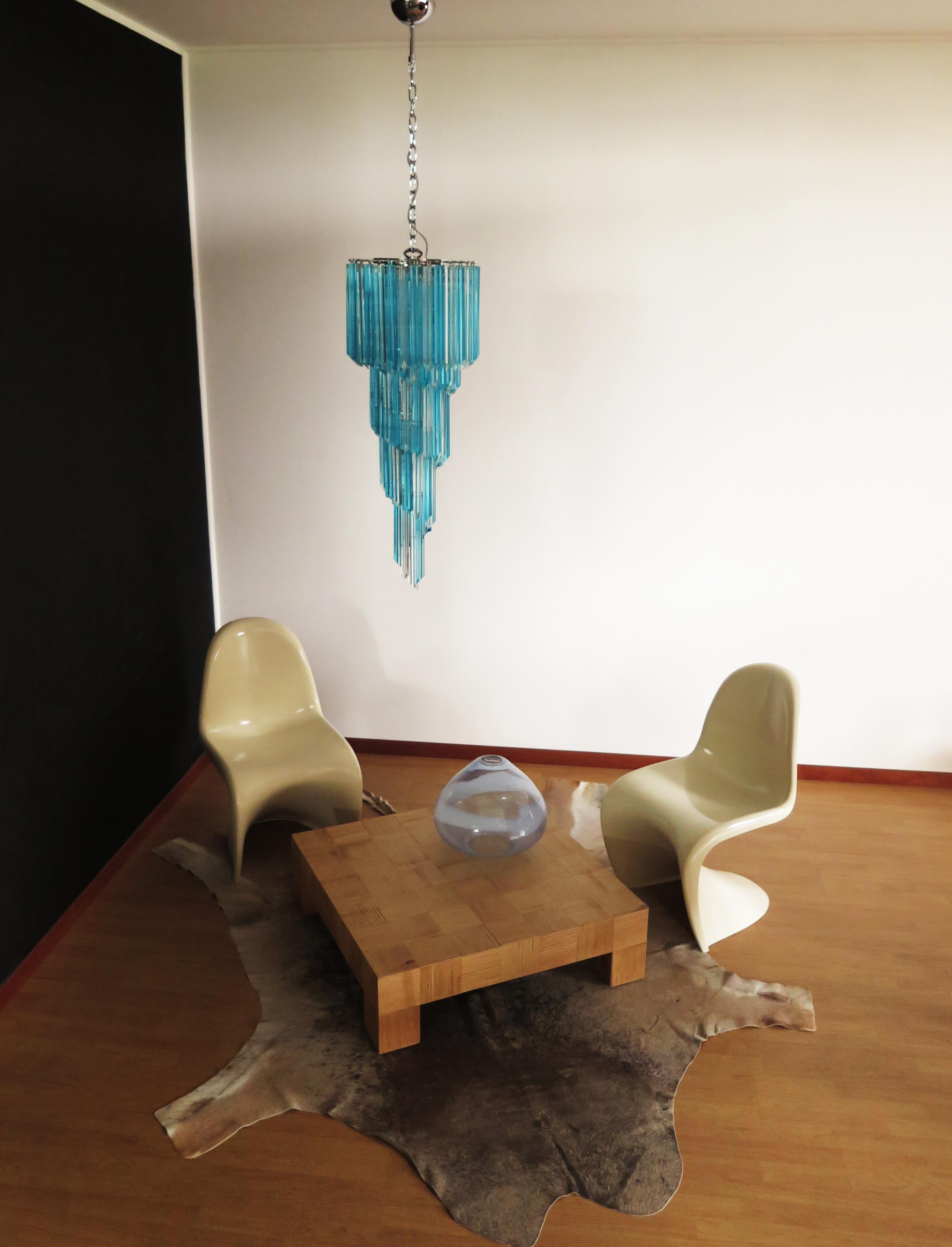 Galvanized Murano chandelier 86 transparent and blue quadriedri prism For Sale