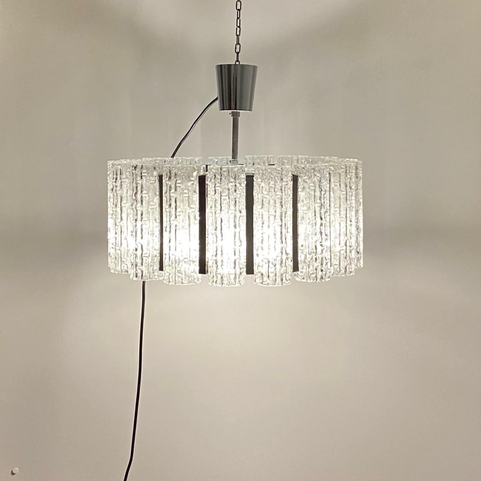Mid-Century Modern Murano chandelier,  Barovier e Toso, Italy, 1960s For Sale