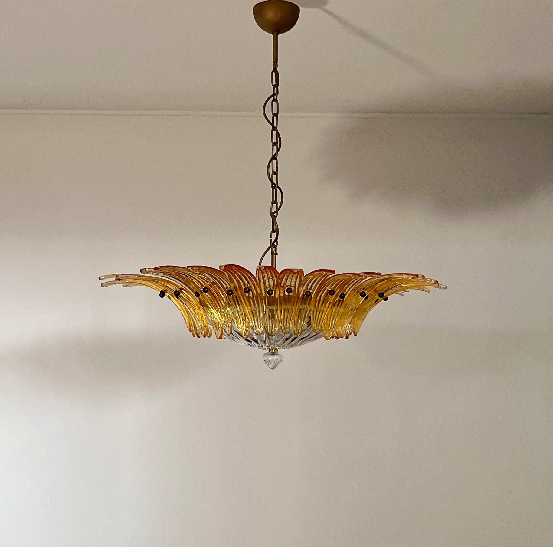Italiano Murano Chandelier / ceiling light Original Palmette, AMBER glasses in vendita