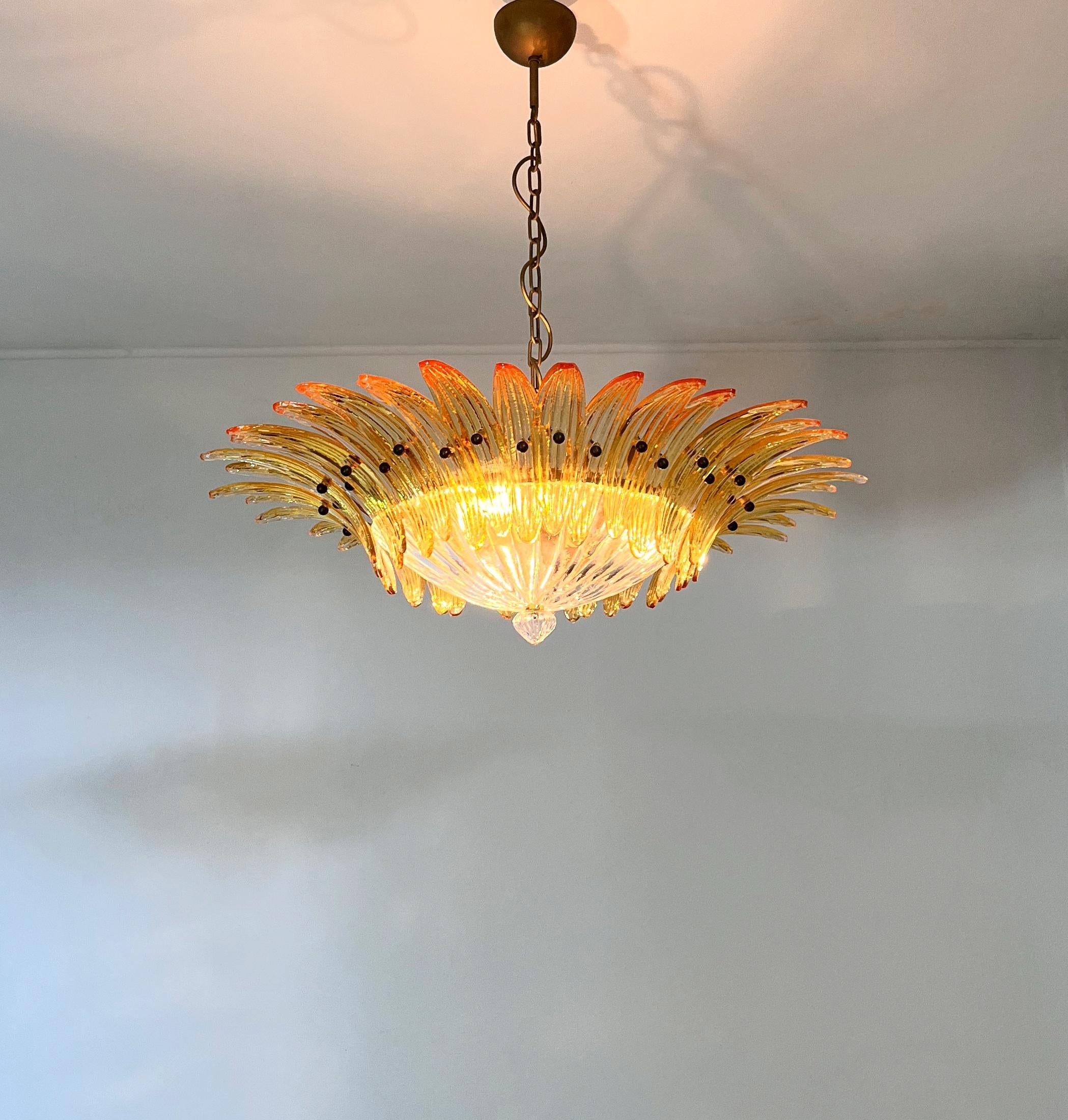 XX secolo Murano Chandelier / ceiling light Original Palmette, AMBER glasses in vendita