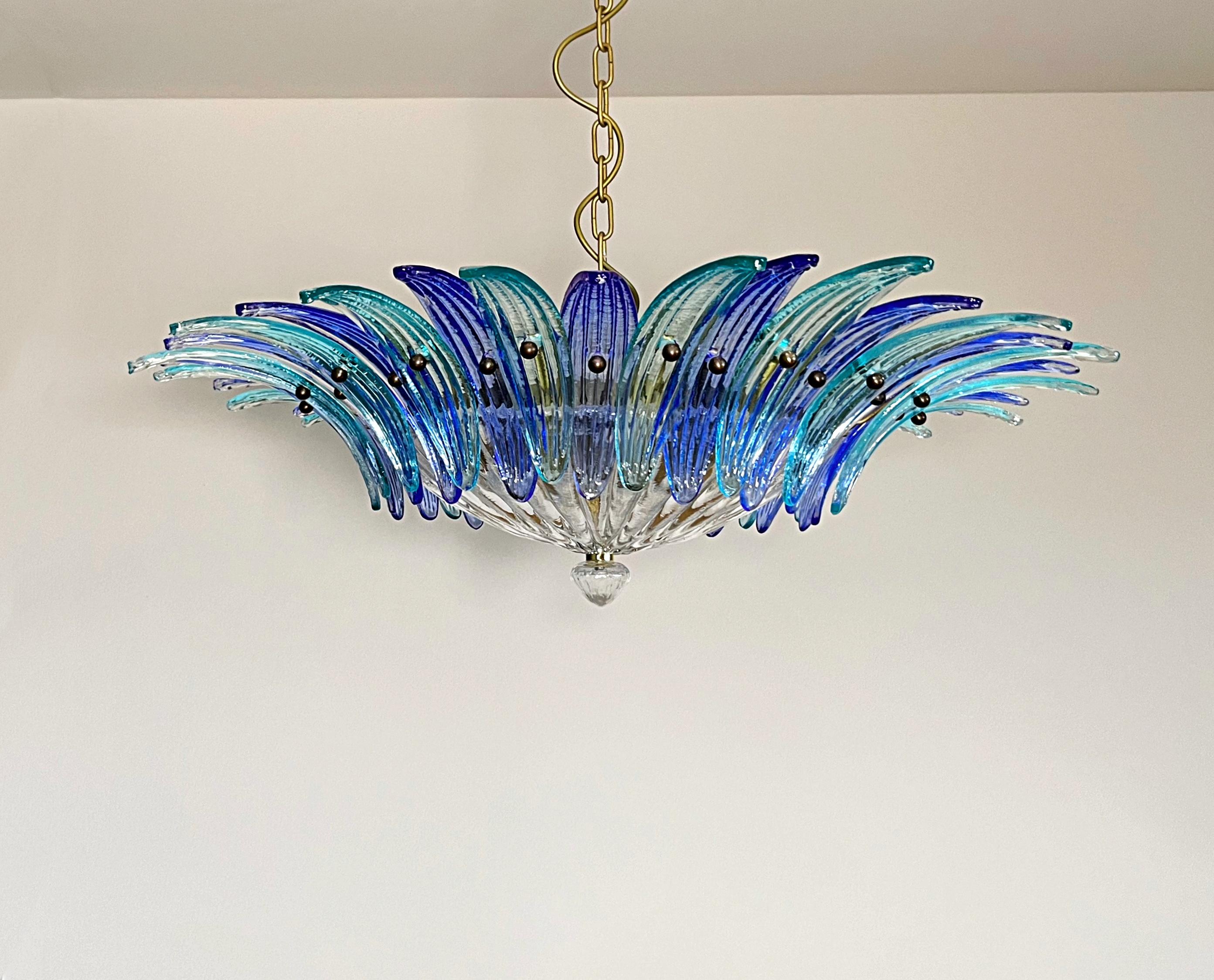 Mid-Century moderno Murano Chandelier / ceiling light Original Palmette, blue and turquoise in vendita