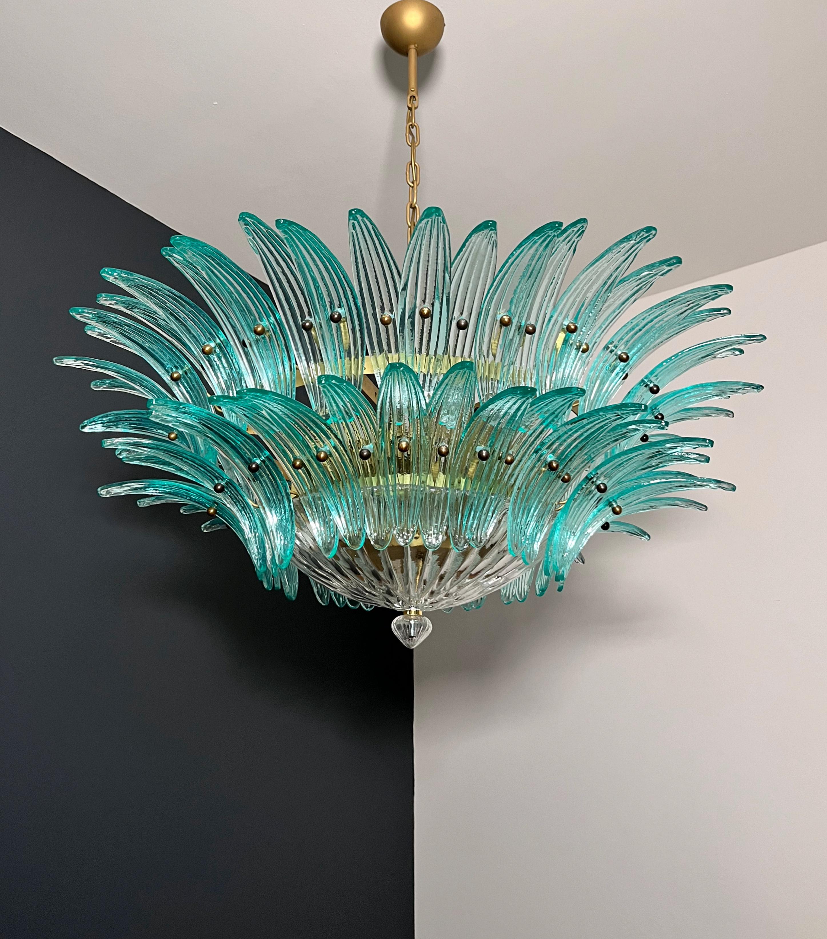 20th Century Murano Chandelier/ceiling light Original Palmette, two levels, 82 turquoise glas