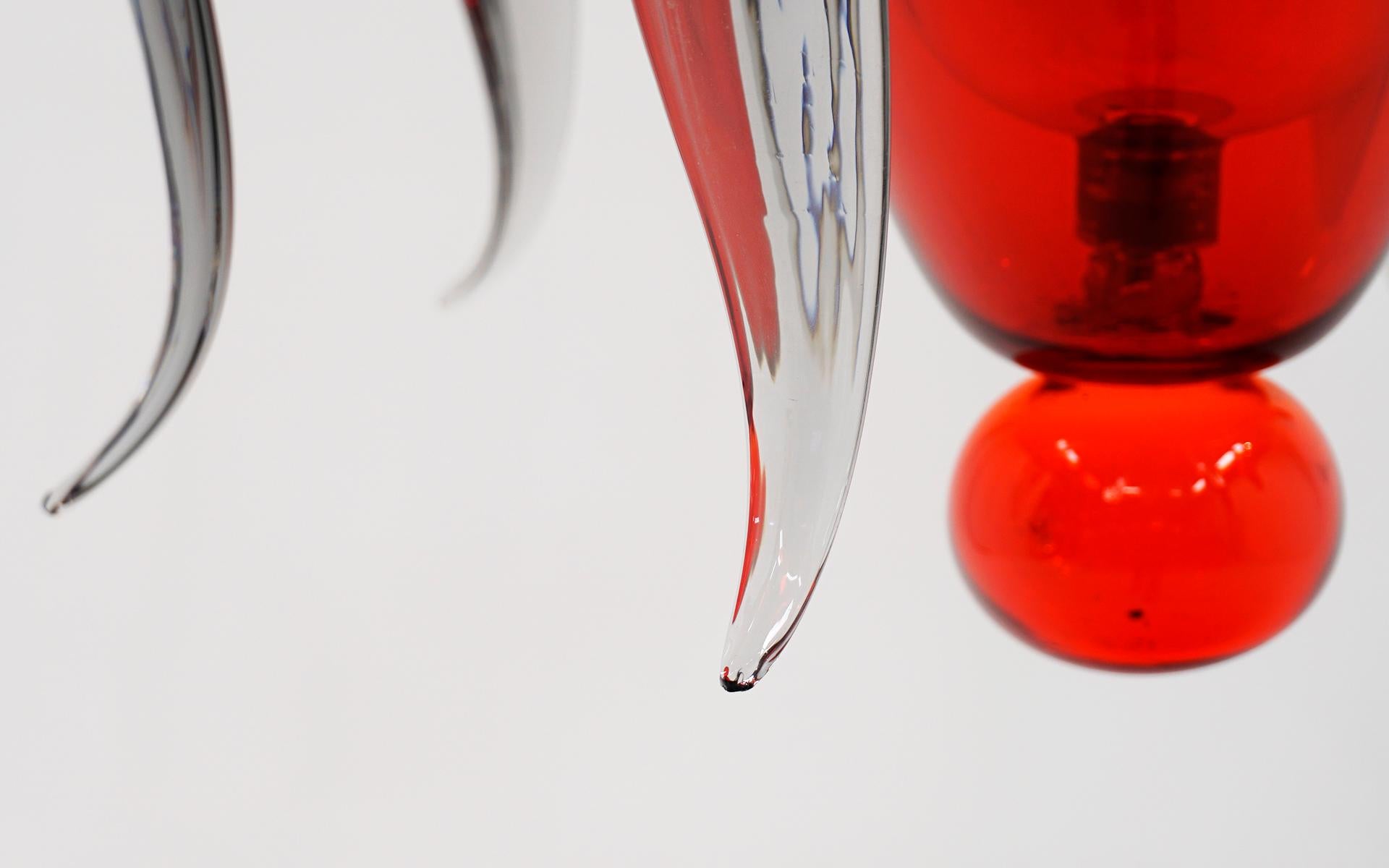 Lustre de Murano en verre d'art rouge et transparent avec baldaquin en verre d'origine en vente 2