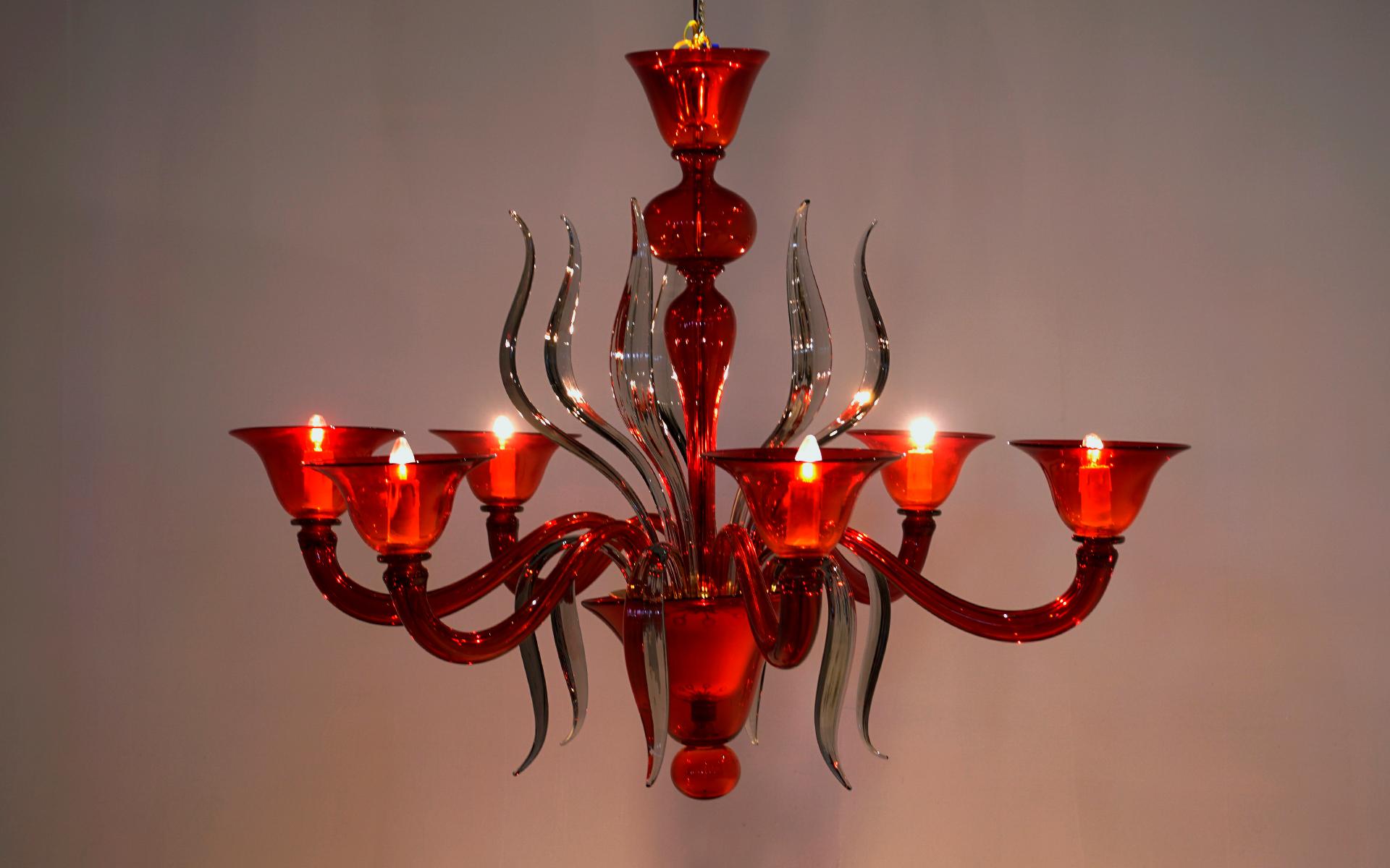 Mid-Century Modern Lustre de Murano en verre d'art rouge et transparent avec baldaquin en verre d'origine en vente