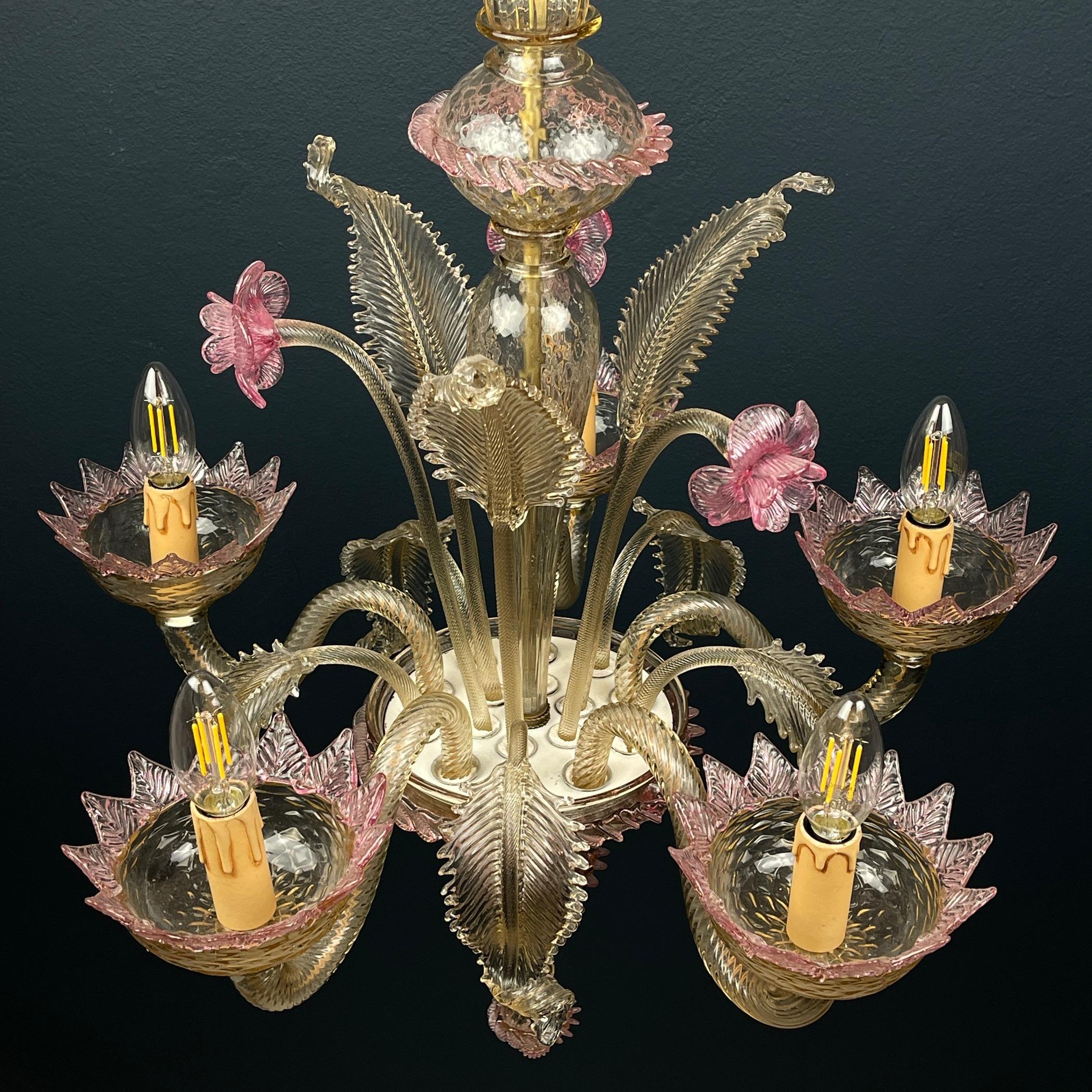 Murano Glass Murano chandelier Italy 1980s Pink and clear For Sale