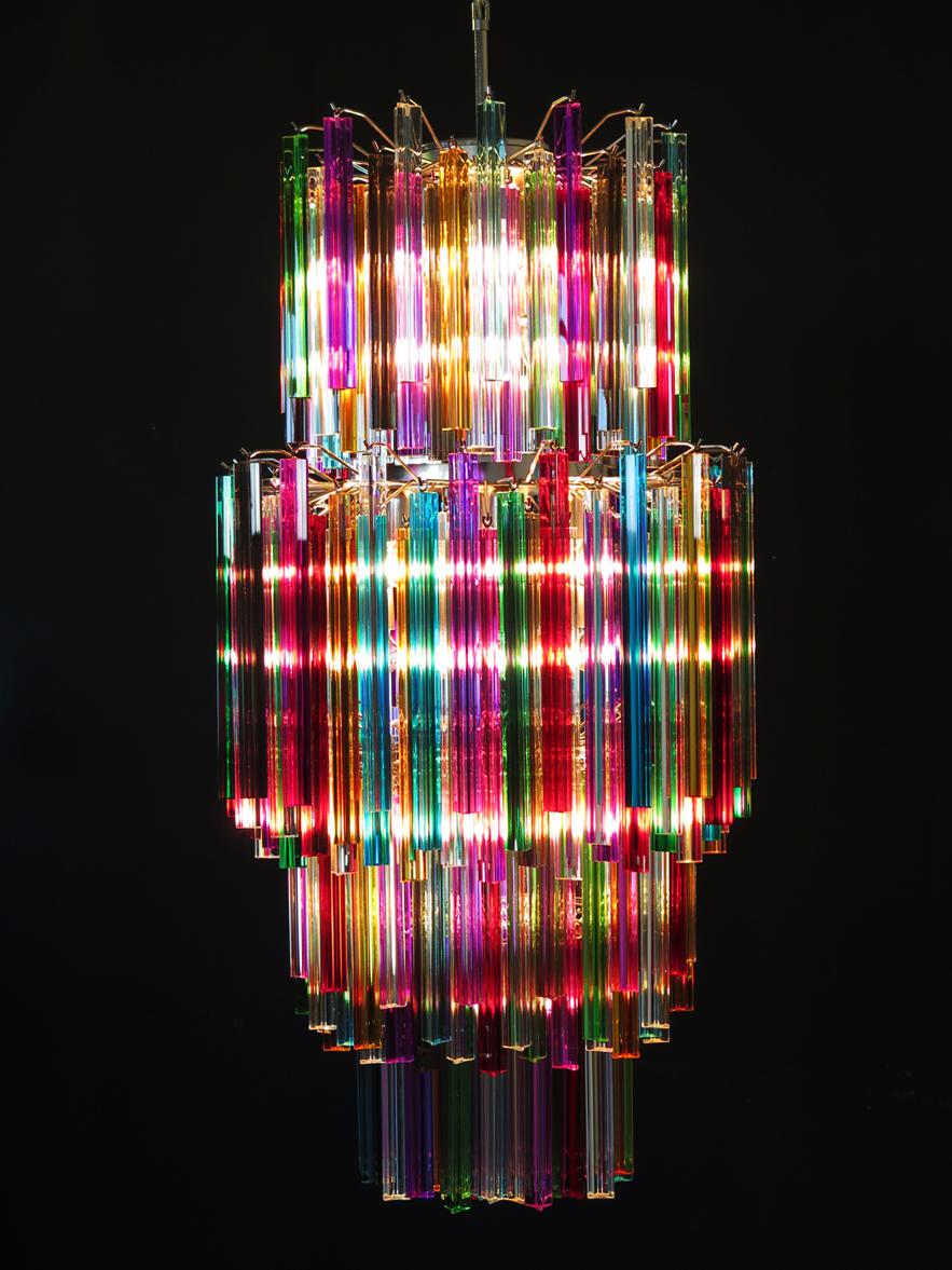 Murano chandelier multicolor triedri – 242 prism - Mariangela model In Good Condition For Sale In Gaiarine Frazione Francenigo (TV), IT