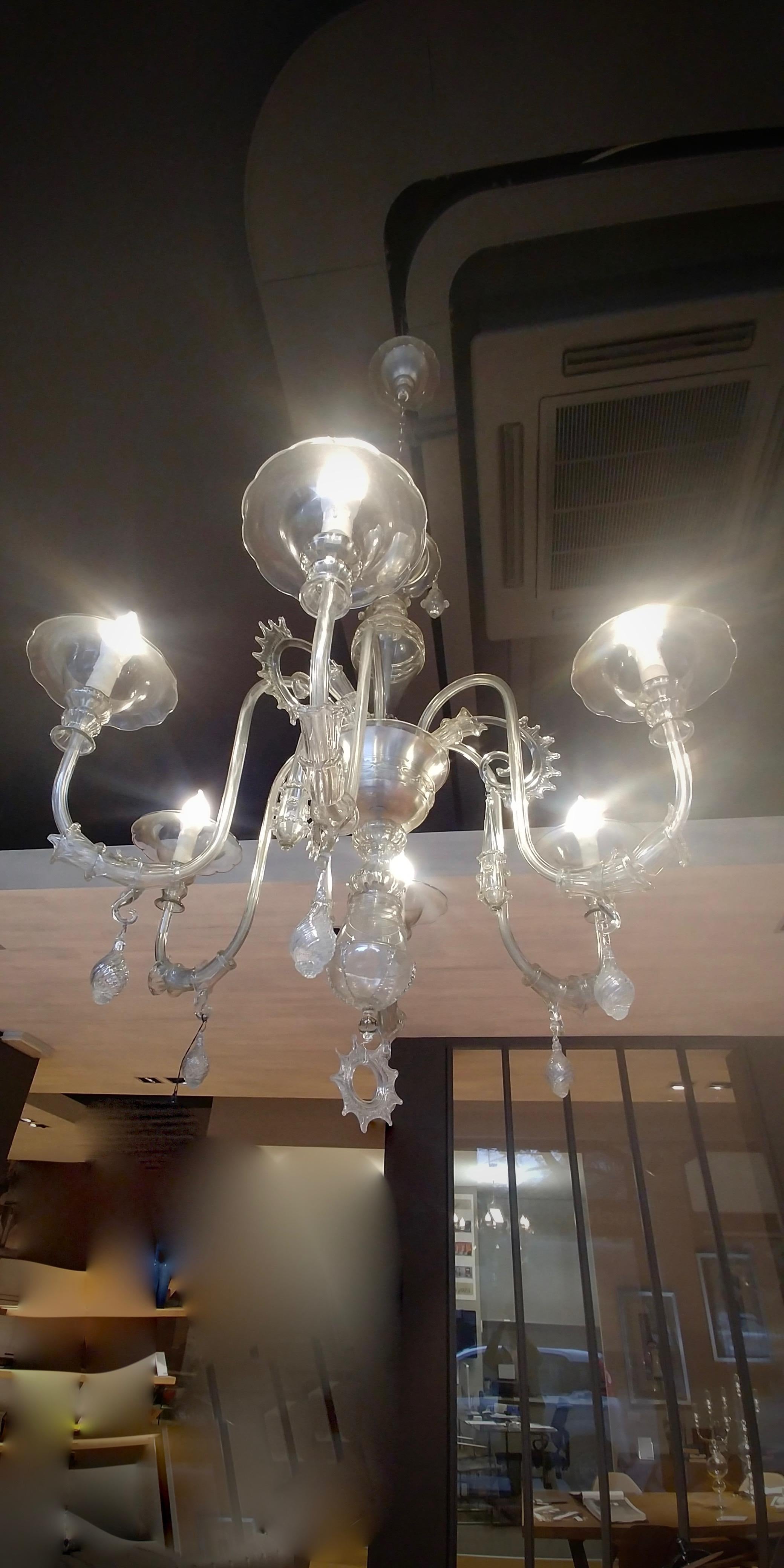 Hand-Crafted Original Murano Chandelier of Barovier &Toso from the 1950s in transparent glass For Sale