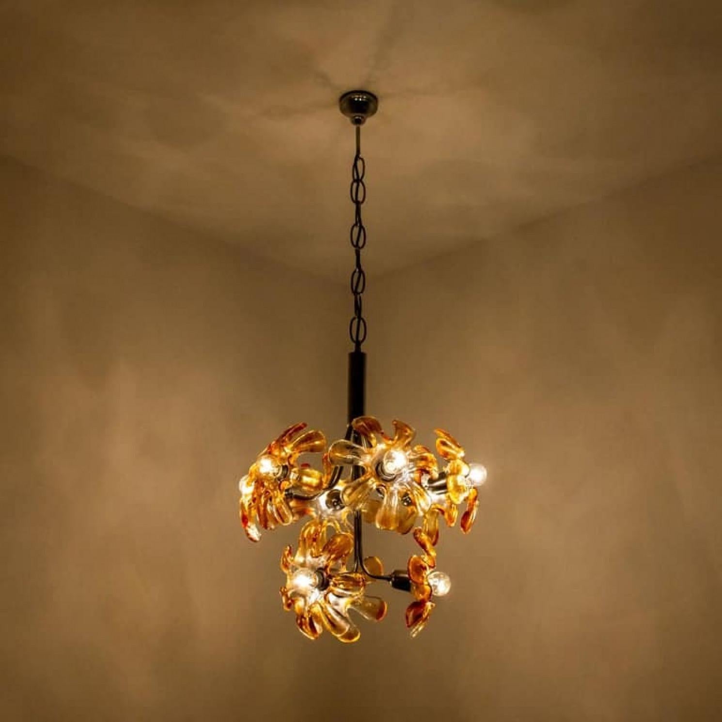 Murano-Kronleuchter aus orangefarbenem Klarglas, Chrom, von Mazzega, 1960er Jahre im Angebot 5