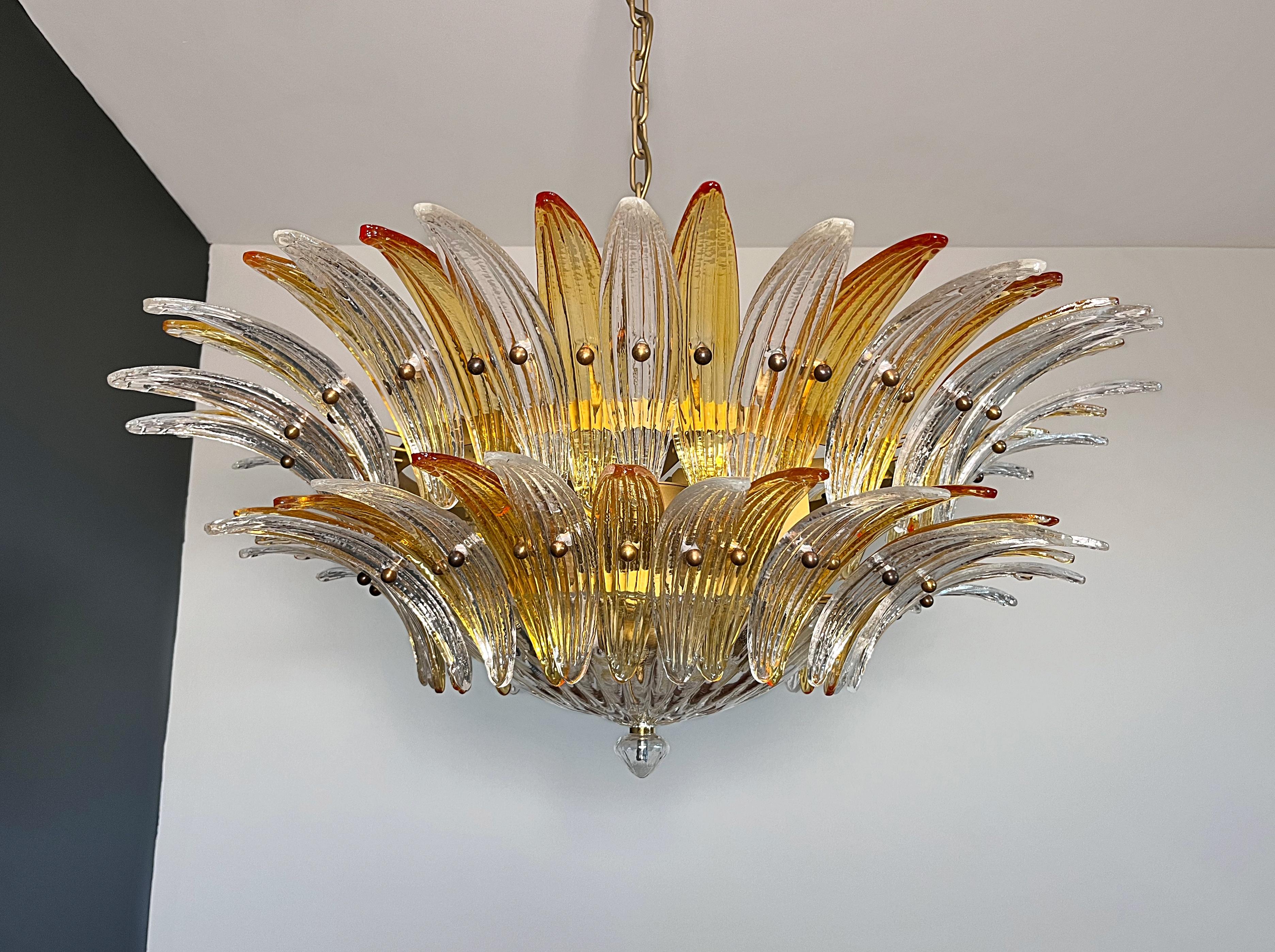 Murano Chandelier Original Palmette, two levels, 82 amber and clear glasses in vendita 2