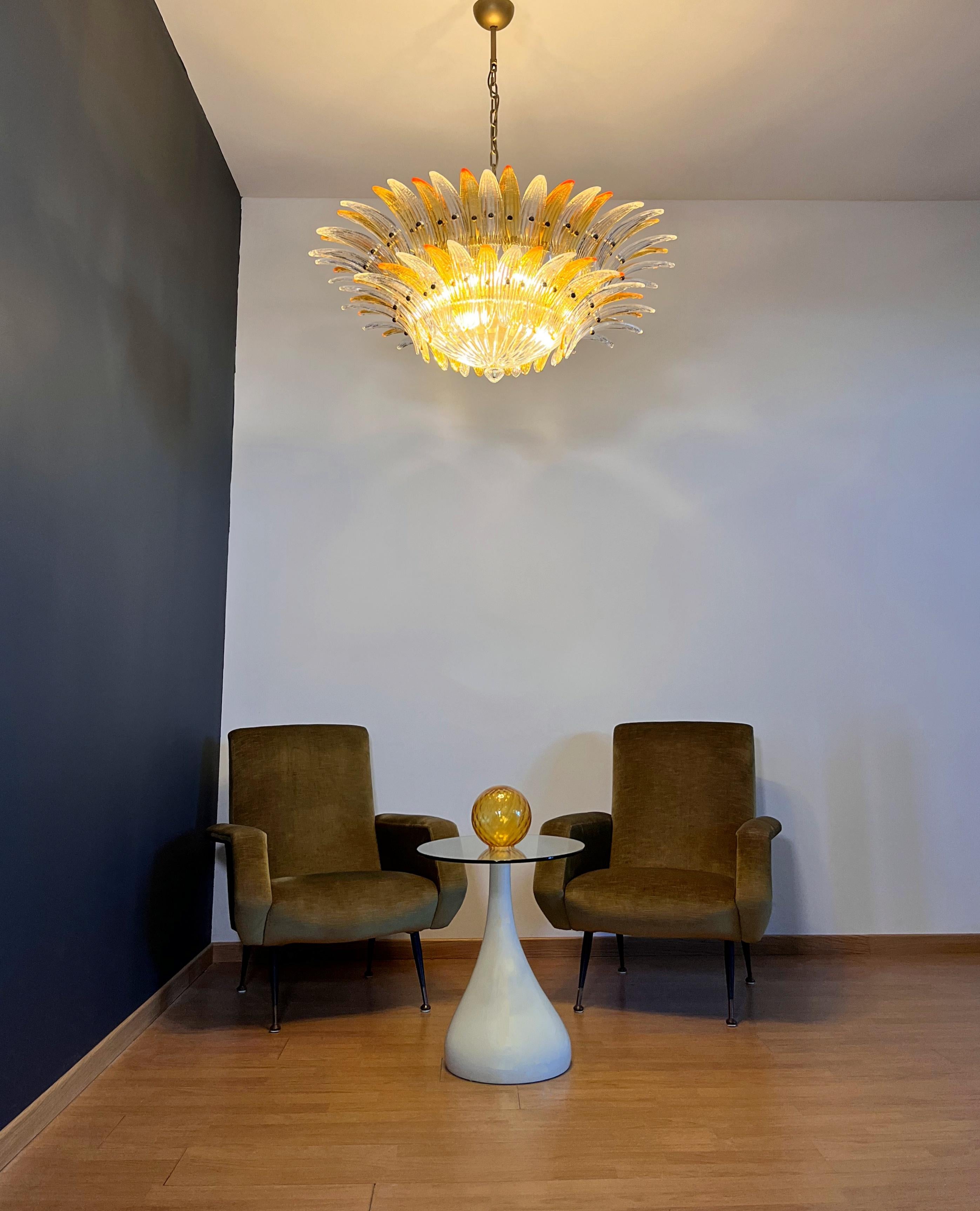 Murano Chandelier Original Palmette, two levels, 82 amber and clear glasses in vendita 5