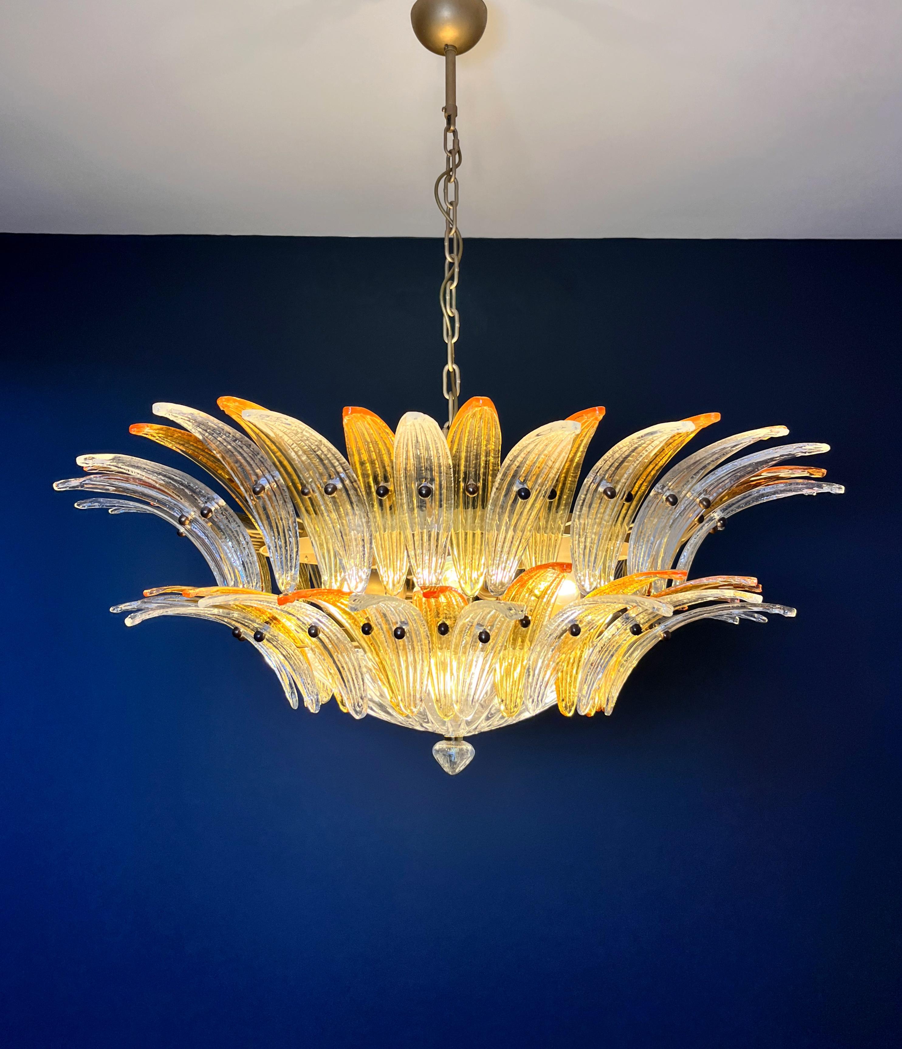 Murano Chandelier Original Palmette, two levels, 82 amber and clear glasses in vendita 7