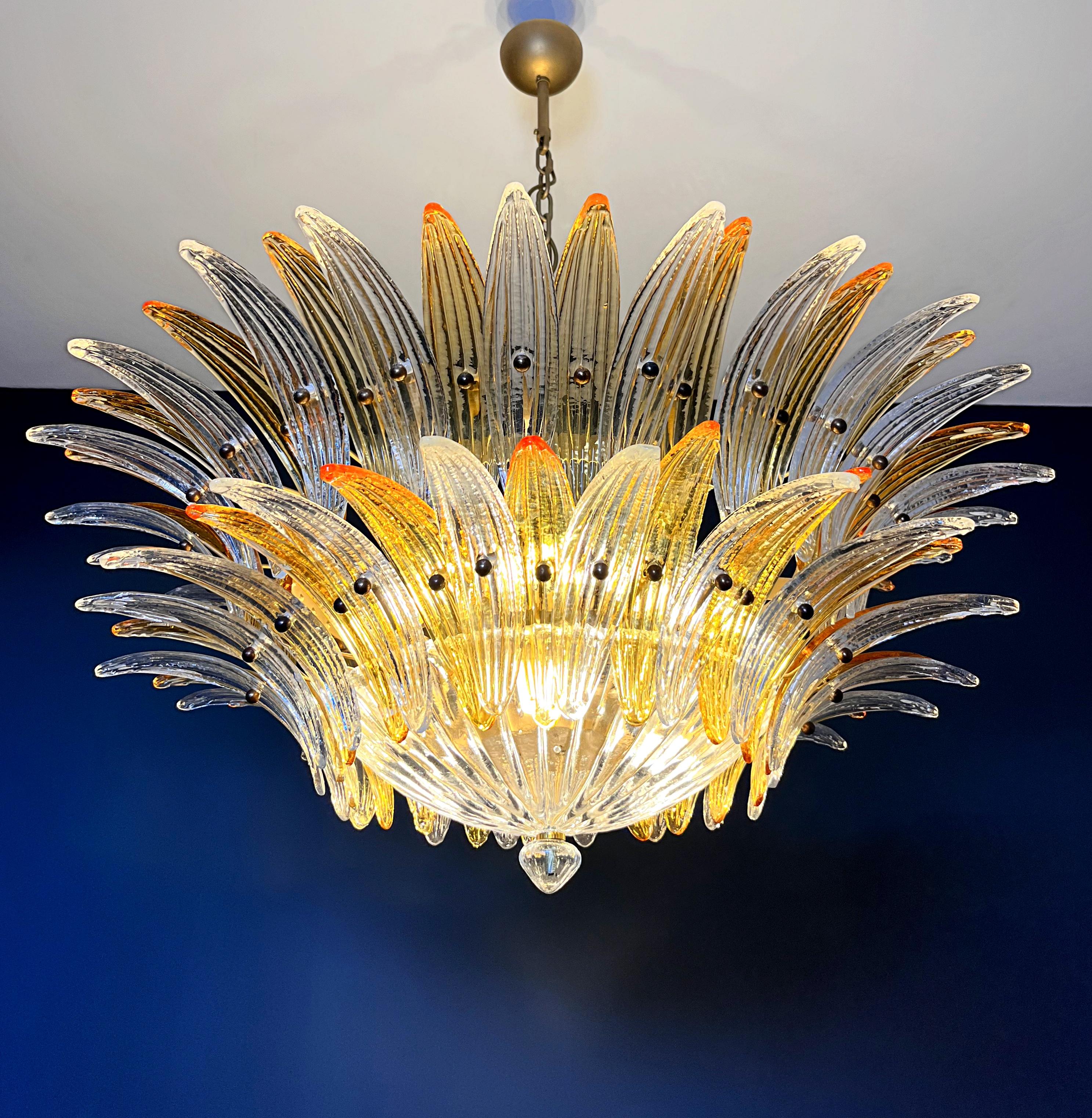Murano Chandelier Original Palmette, two levels, 82 amber and clear glasses in vendita 9