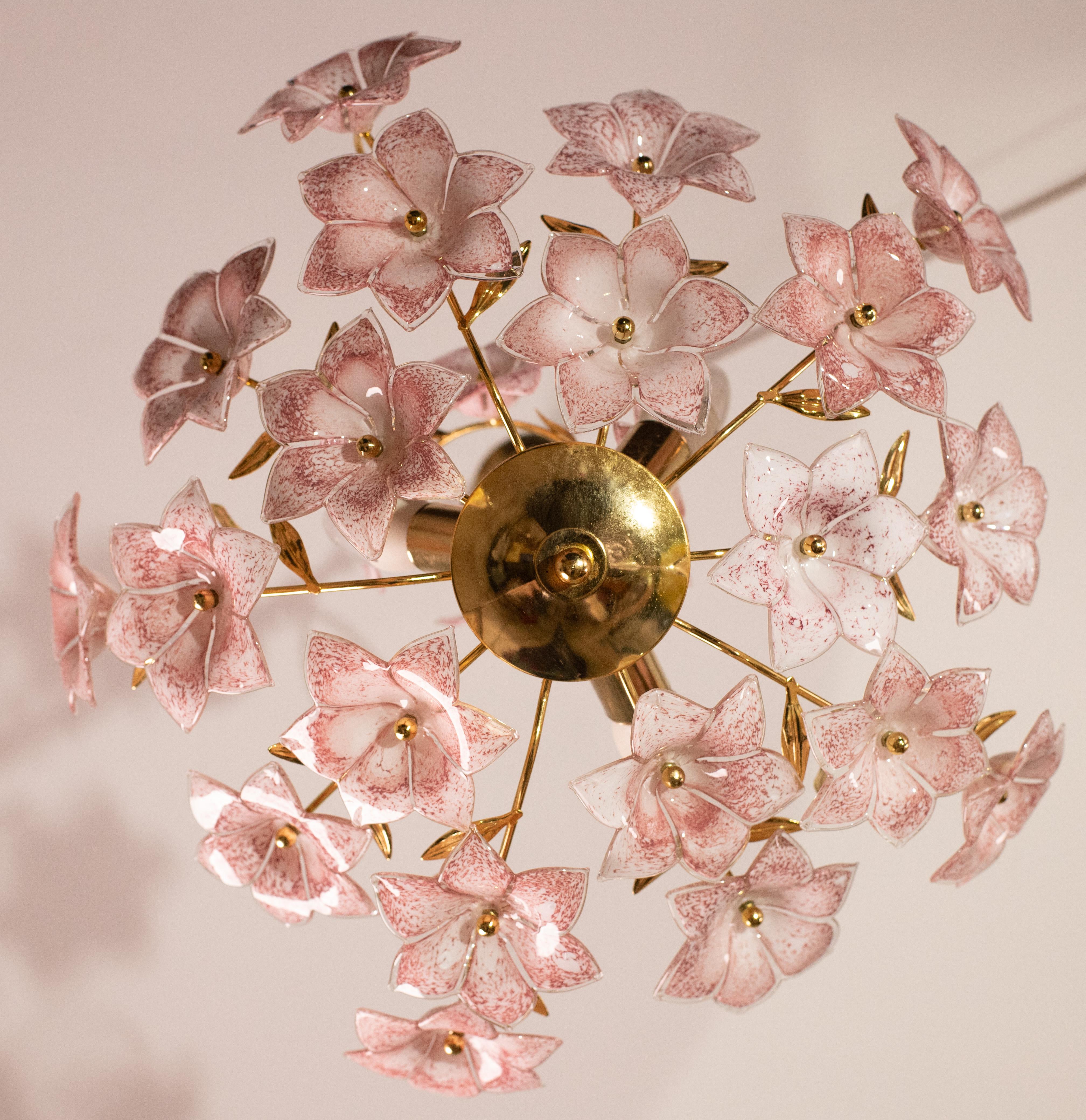 Murano Chandelier Pink Flowers, 1970 For Sale 3